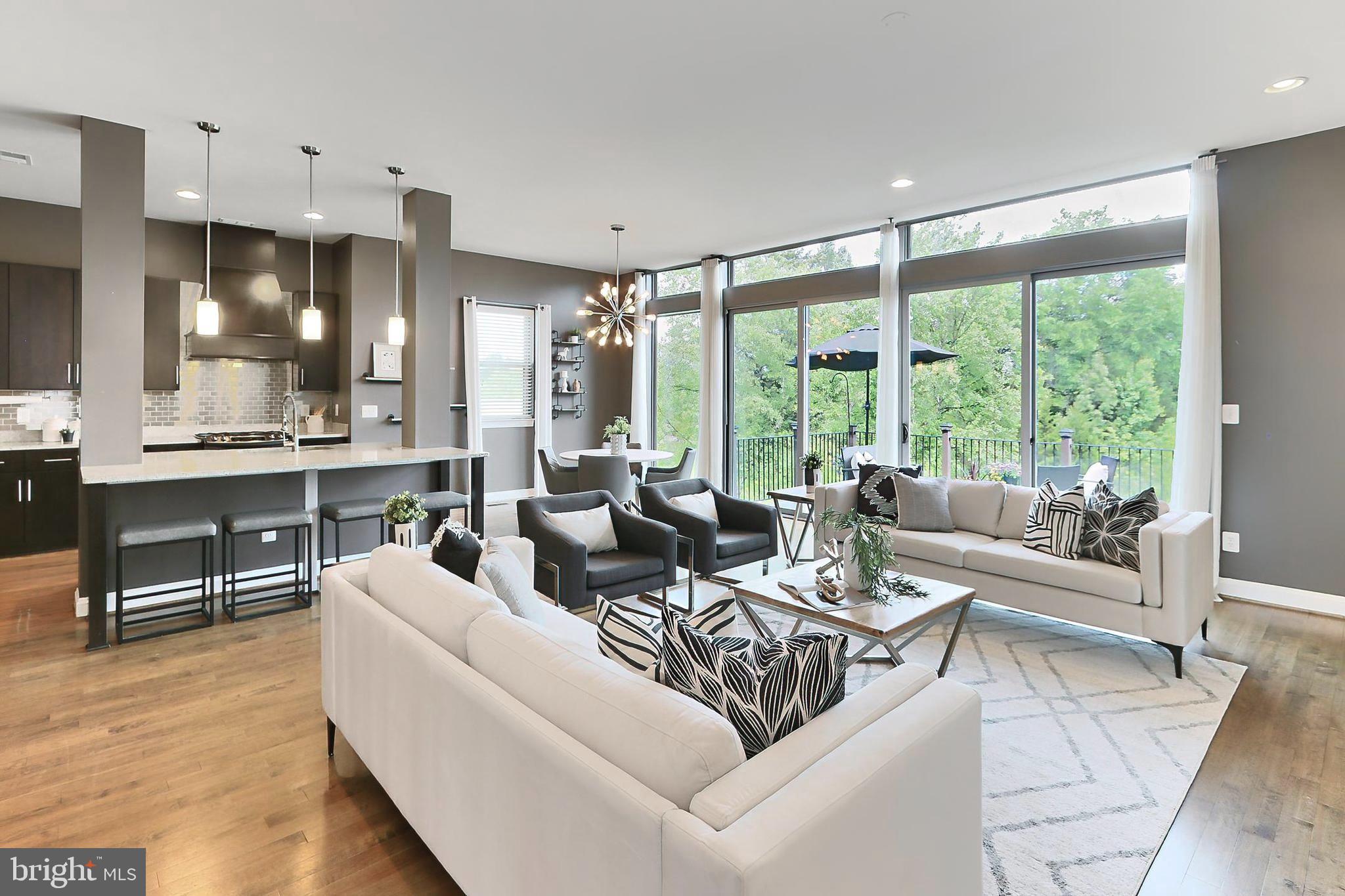 23398 EVENING PRIMROSE SQUARE