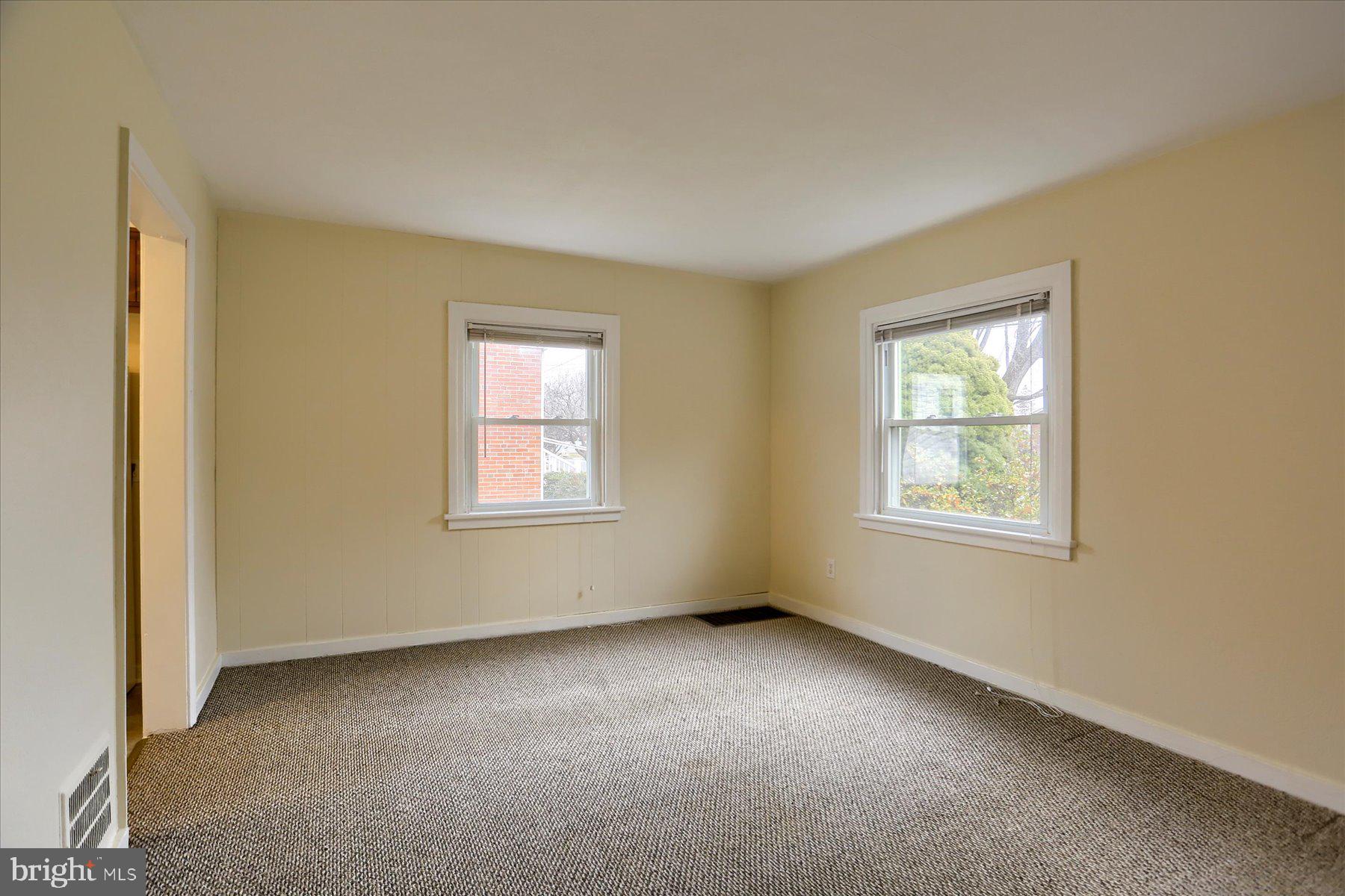 NEW CUMBERLAND BOROUGH - Residential