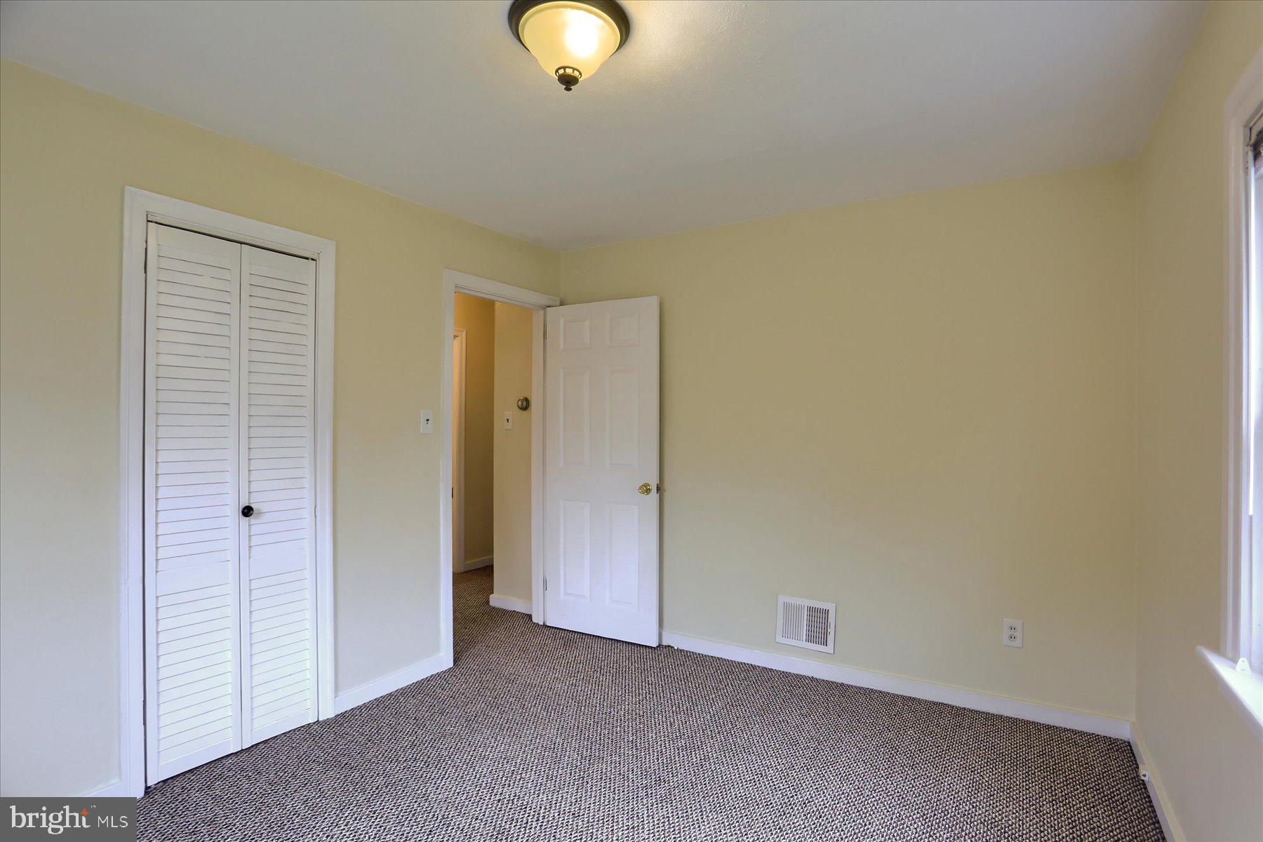 NEW CUMBERLAND BOROUGH - Residential