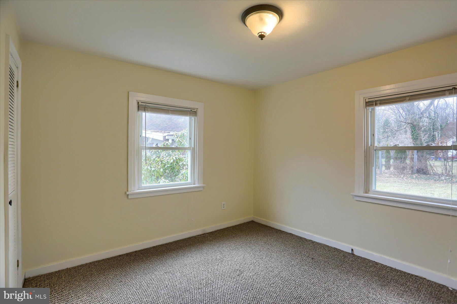 NEW CUMBERLAND BOROUGH - Residential