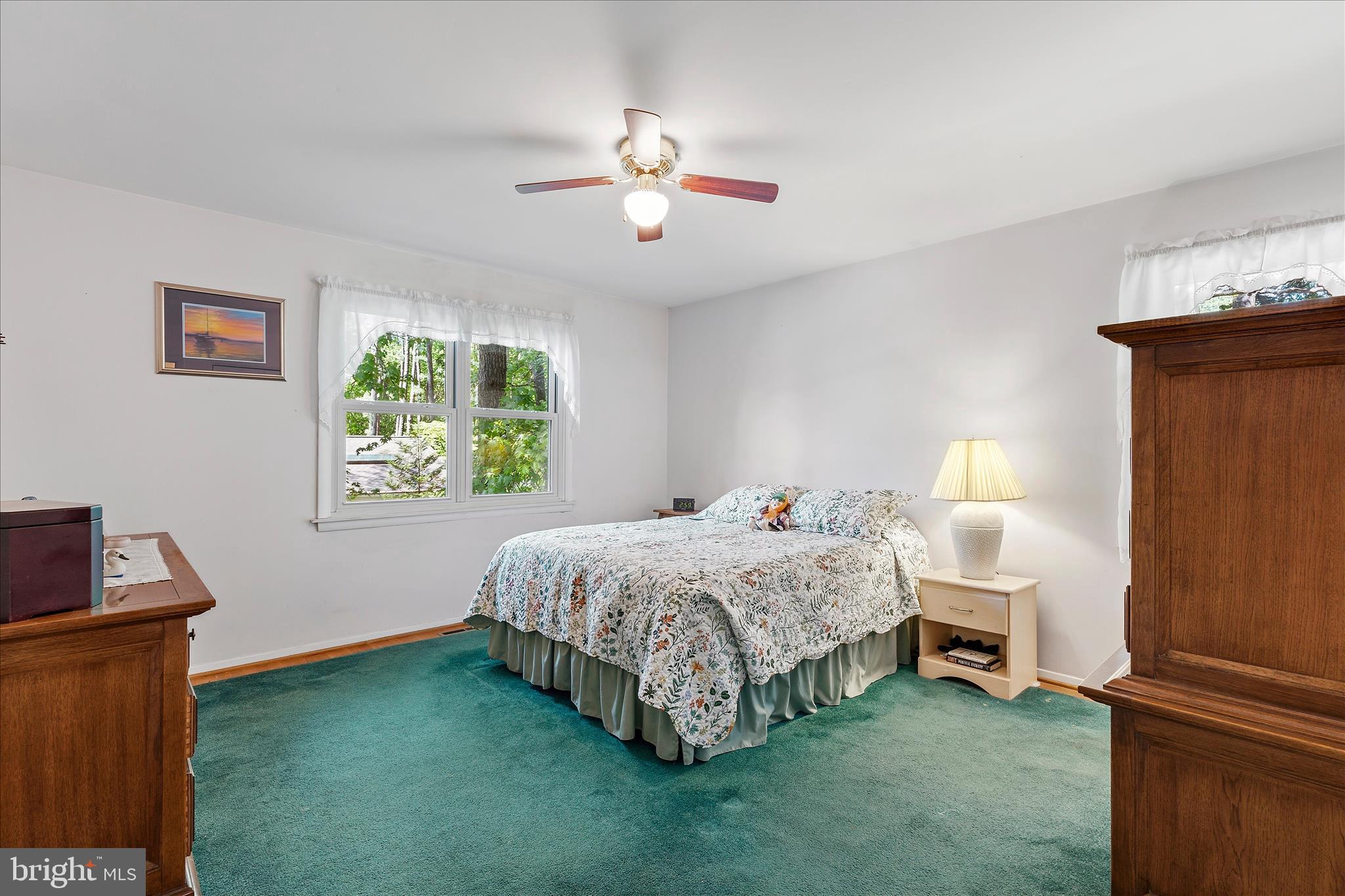TWIN HARBORS - Residential