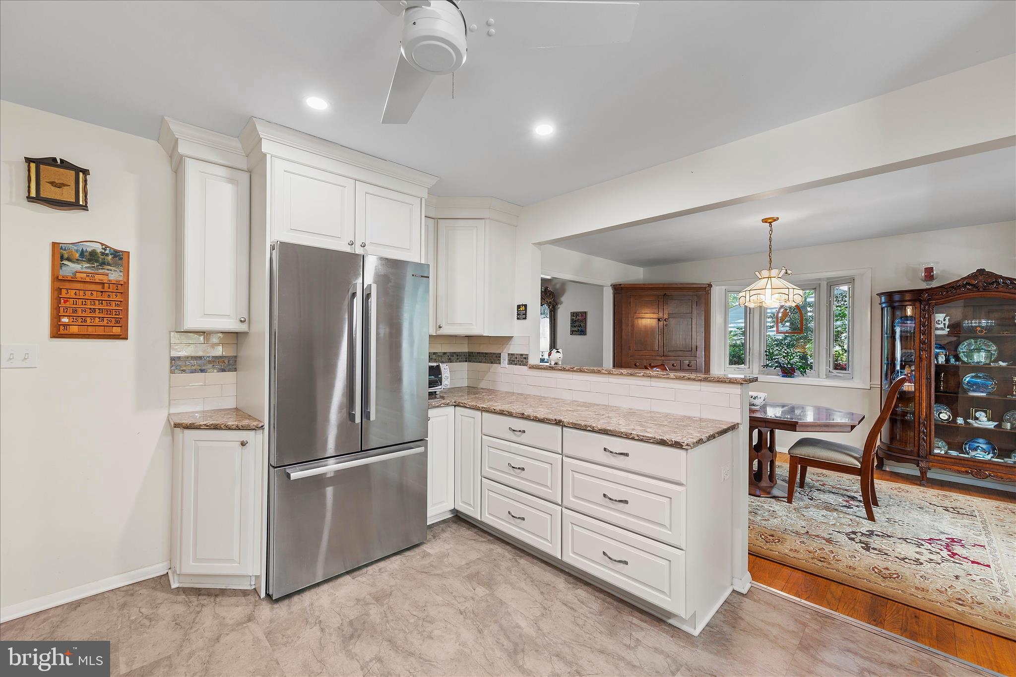 TWIN HARBORS - Residential