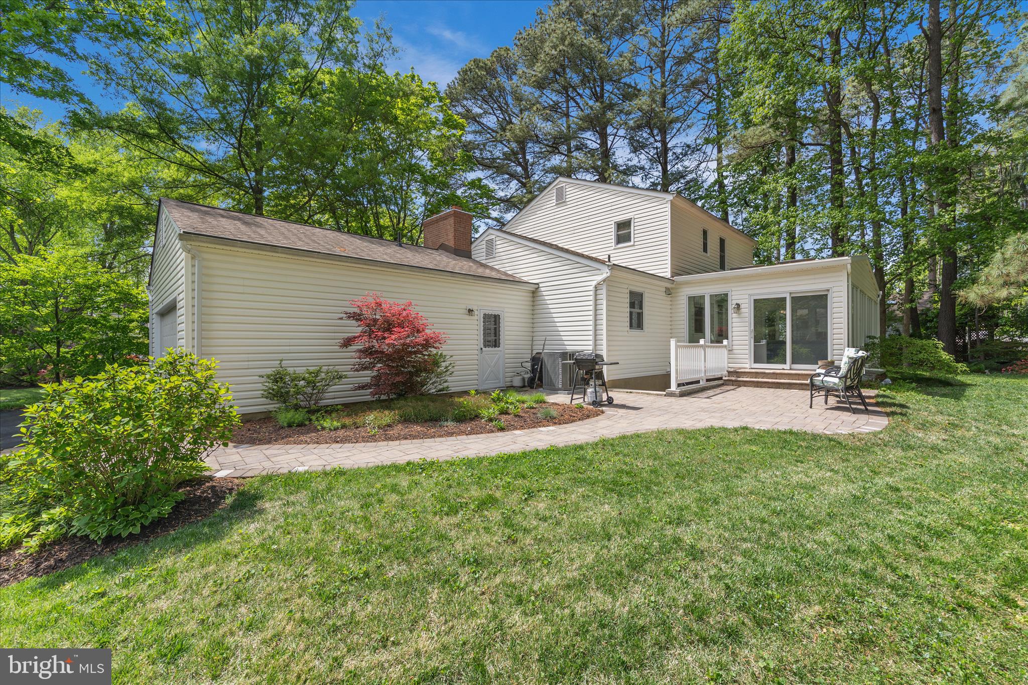 TWIN HARBORS - Residential