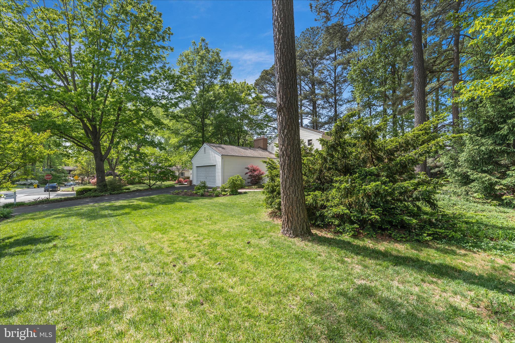 TWIN HARBORS - Residential