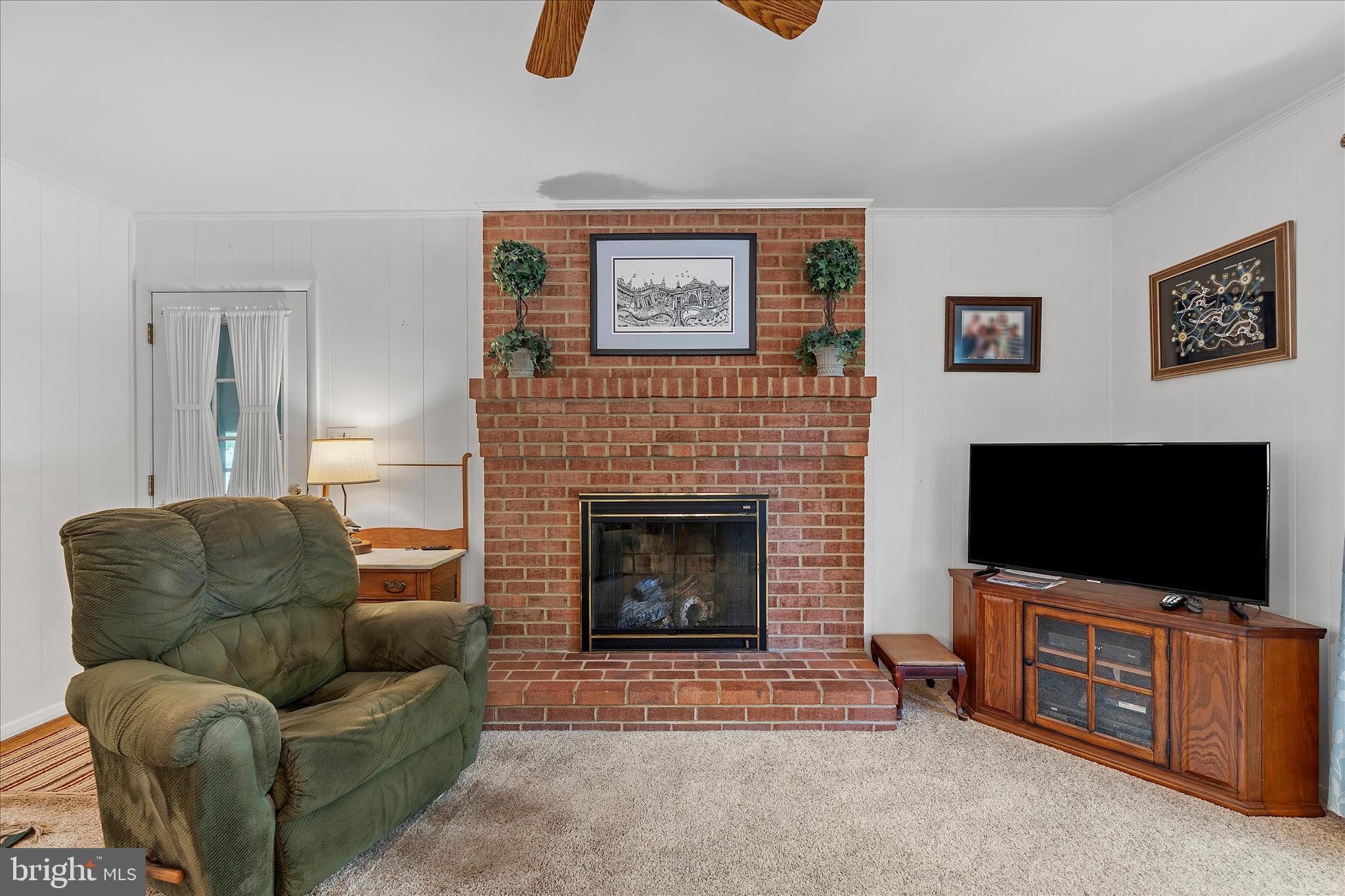 TWIN HARBORS - Residential