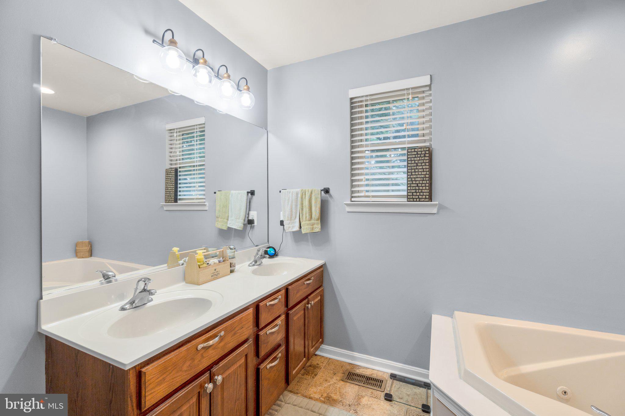 PINEY RIDGE VILLAGE - Residential