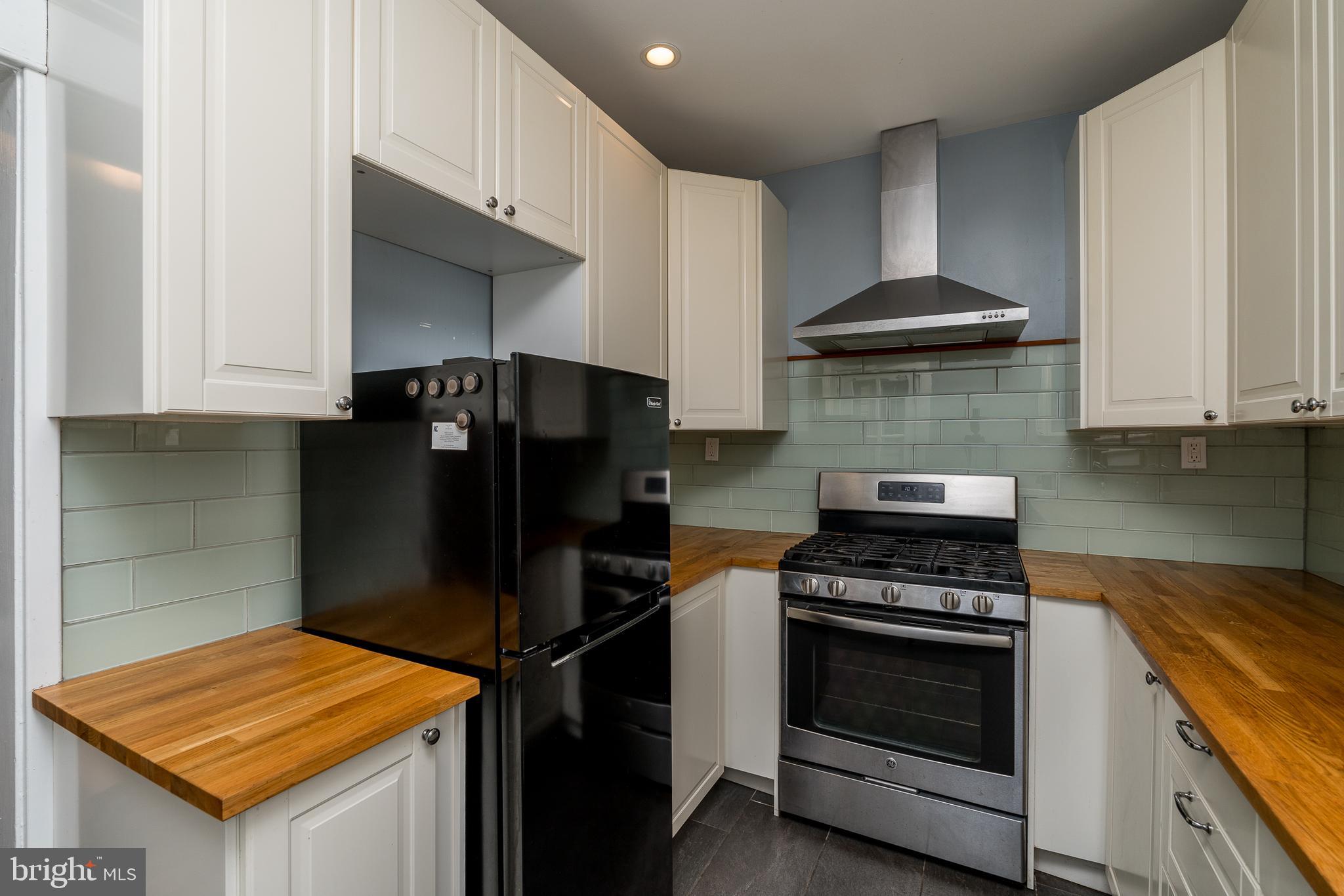 BELAIR-EDISON - Residential Lease