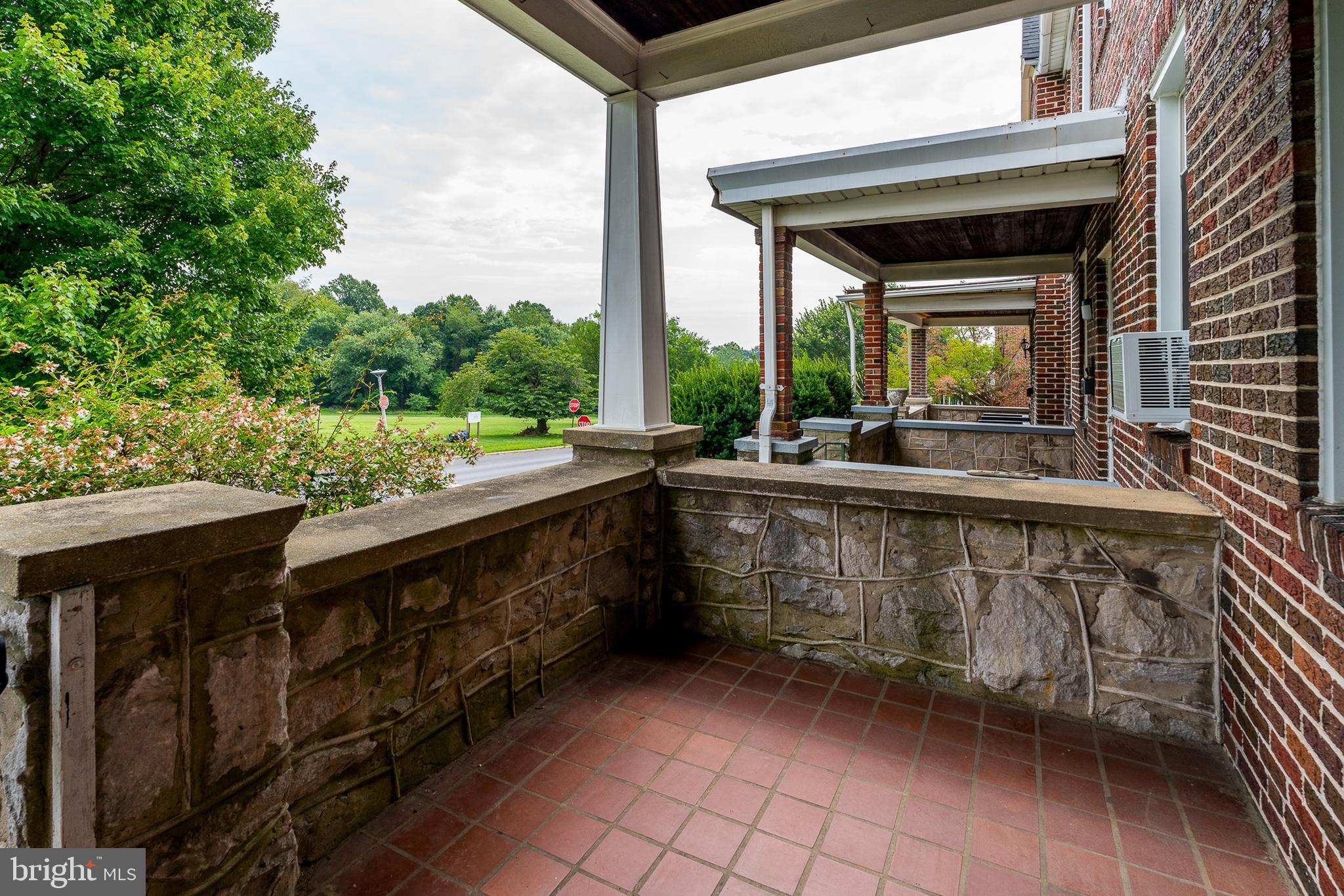 BELAIR-EDISON - Residential Lease