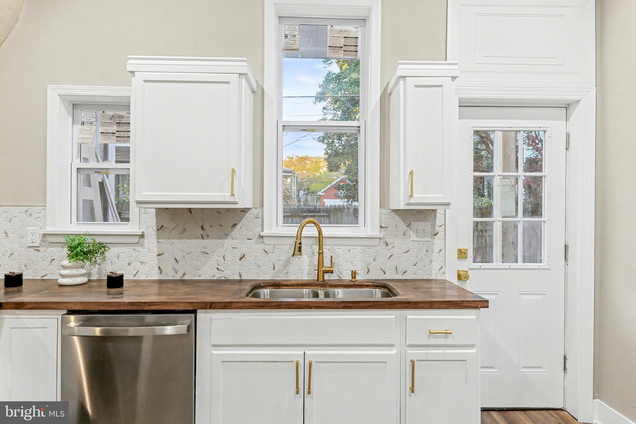 HARRISBURG CITY - Residential