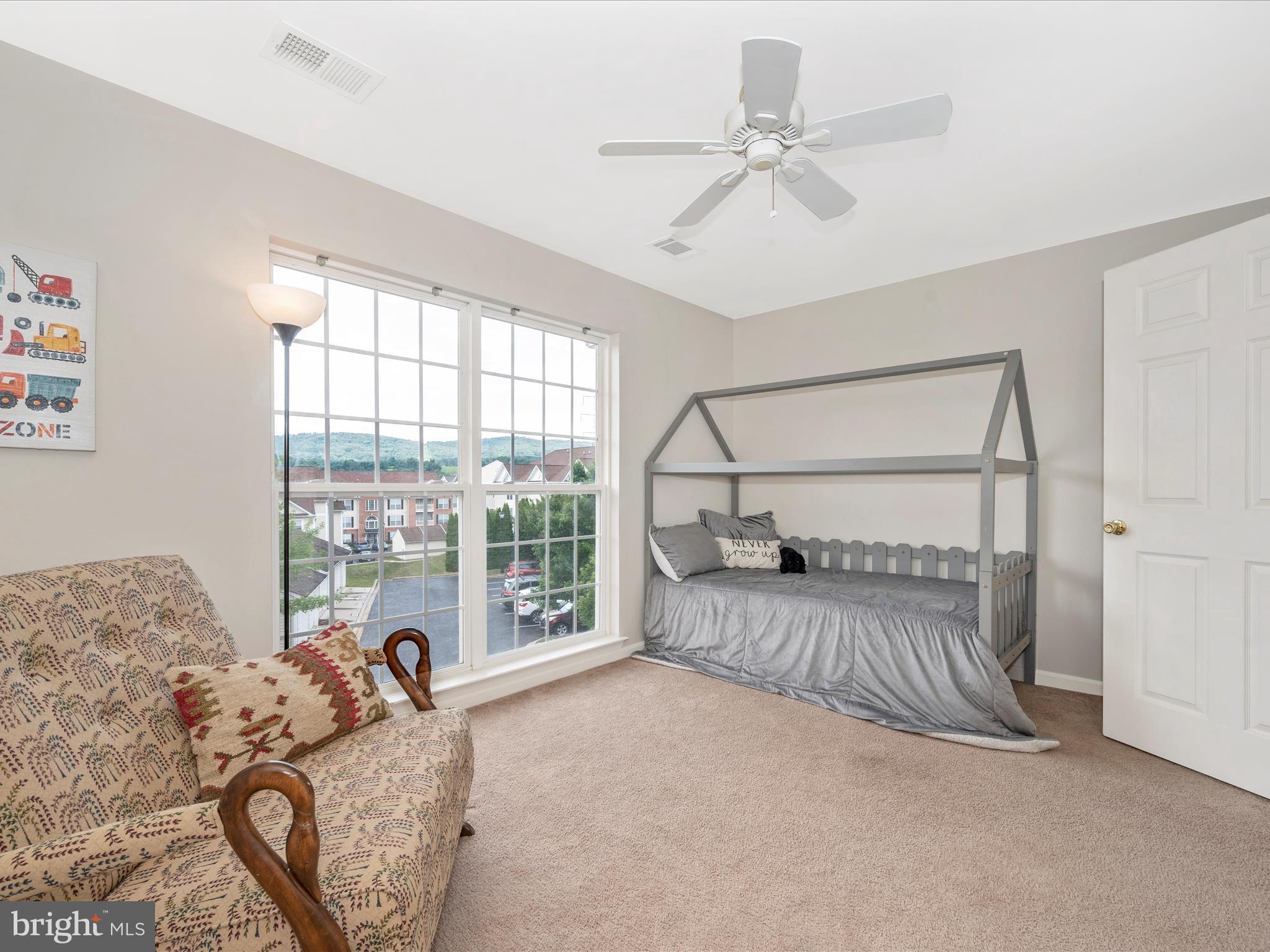 RIDGEVIEW - Residential