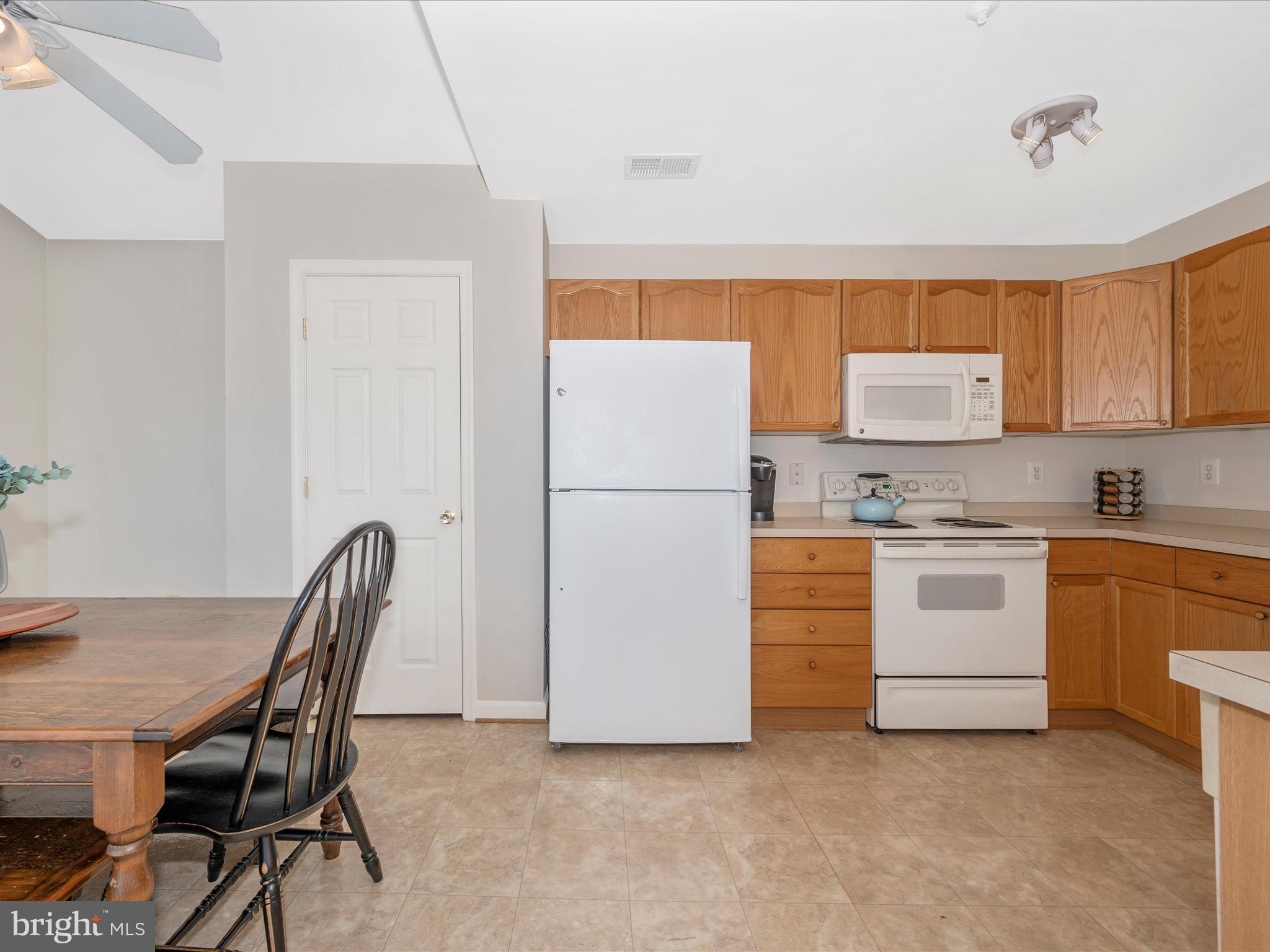 RIDGEVIEW - Residential