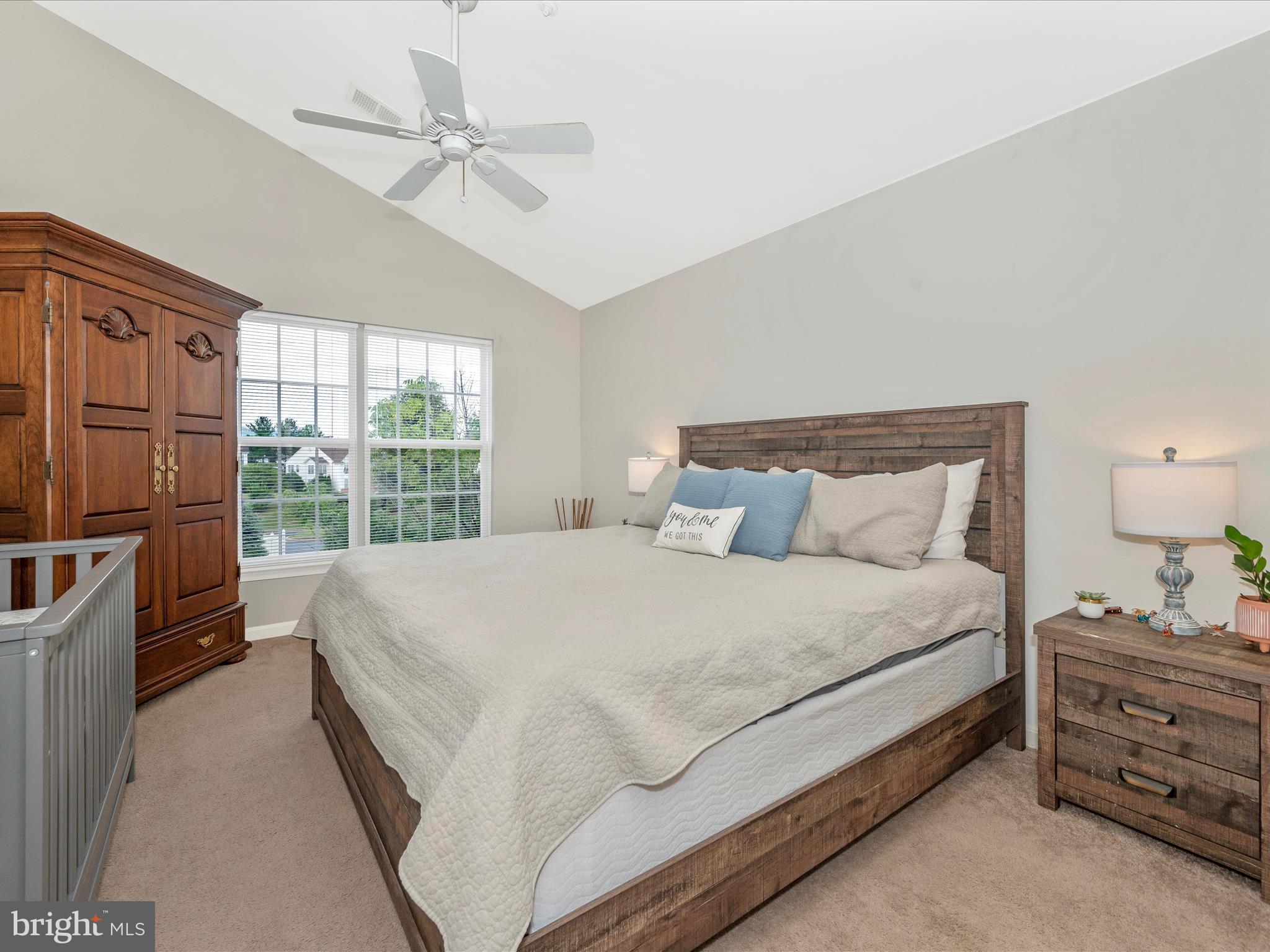 RIDGEVIEW - Residential