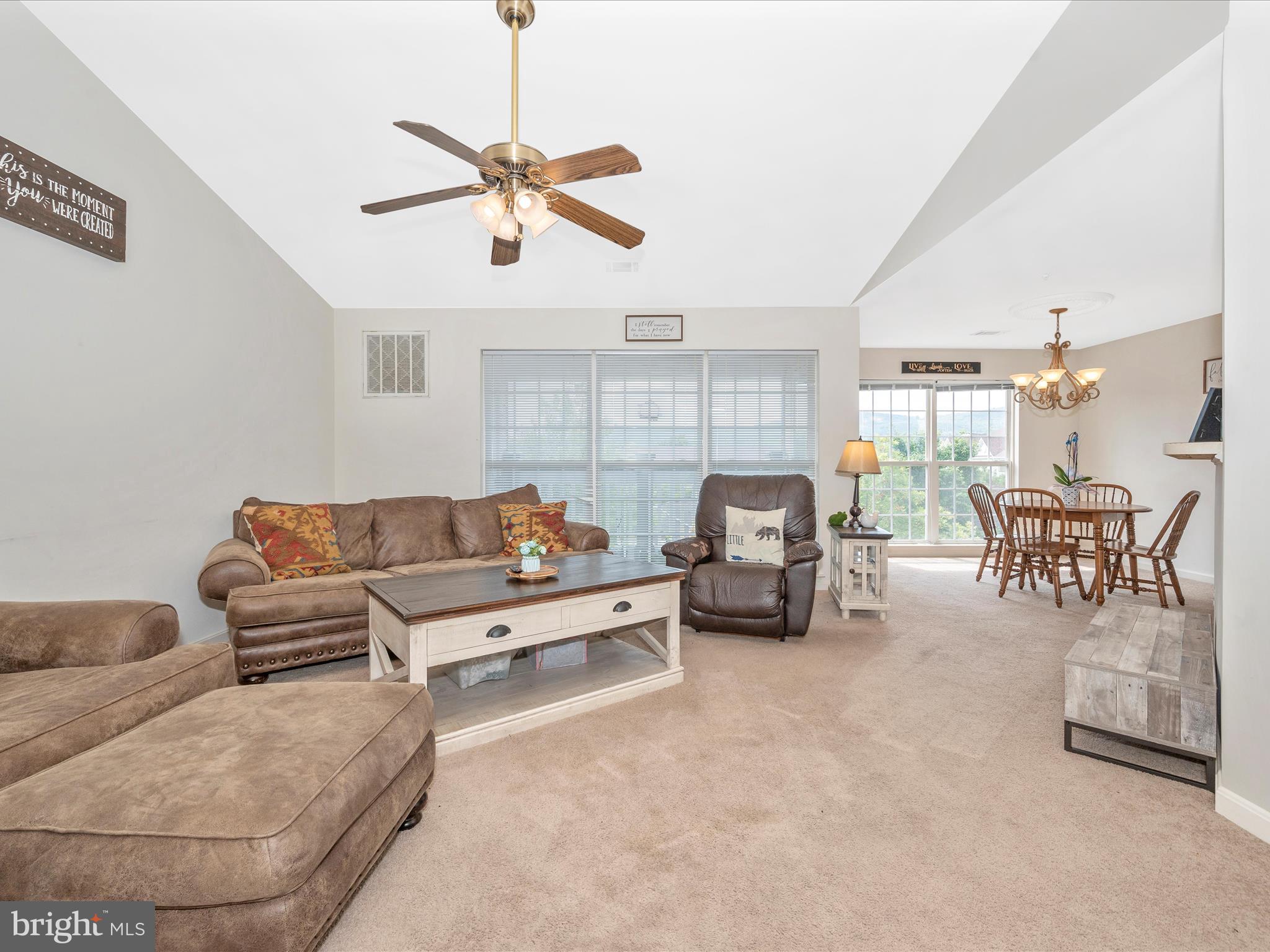 RIDGEVIEW - Residential