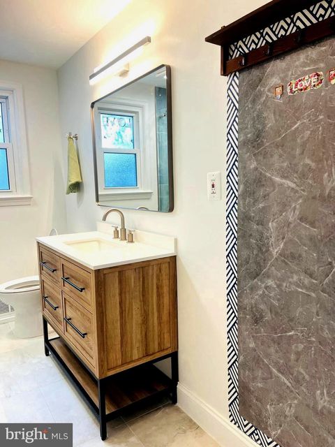 Tiny photo for 8802 2nd Avenue, SILVER SPRING, MD 20910 (MLS # MDMC2225356)