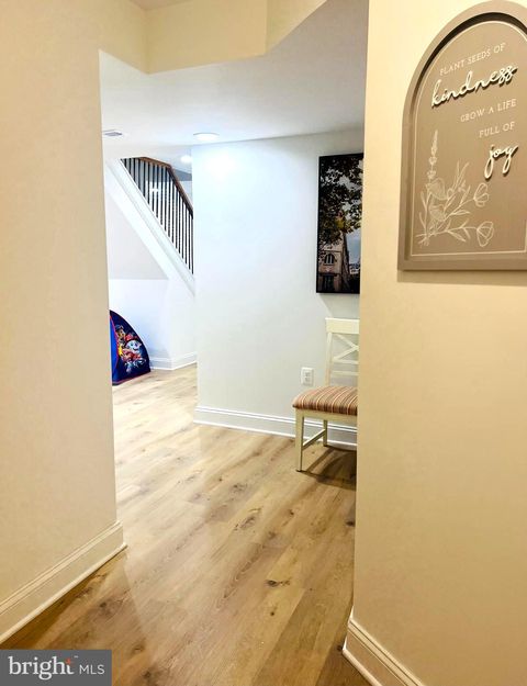 Tiny photo for 8802 2nd Avenue, SILVER SPRING, MD 20910 (MLS # MDMC2225356)