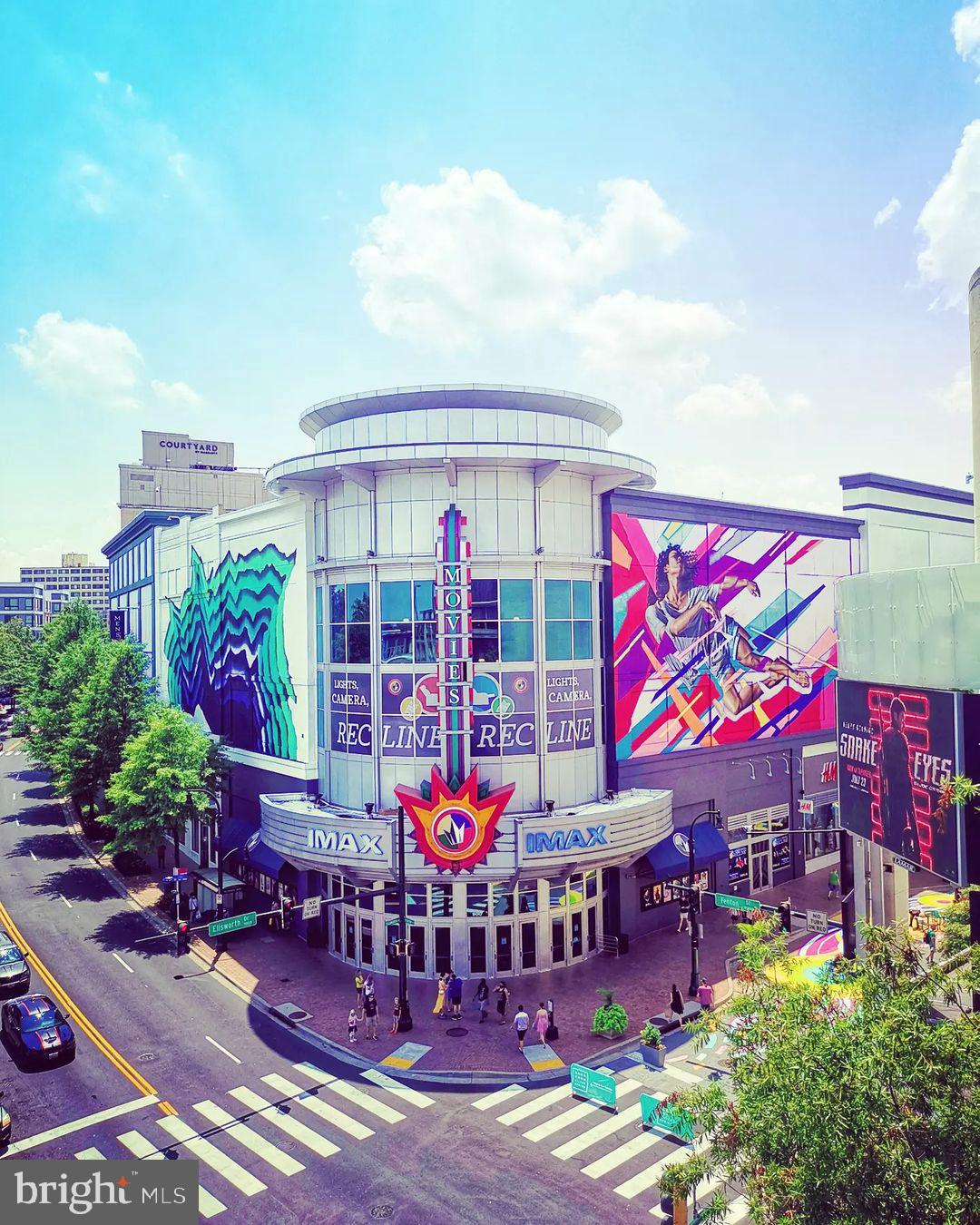 WOODSIDE - Residential