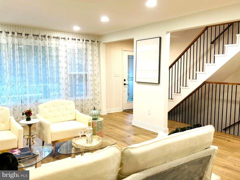 Tiny photo for 8802 2nd Avenue, SILVER SPRING, MD 20910 (MLS # MDMC2225356)