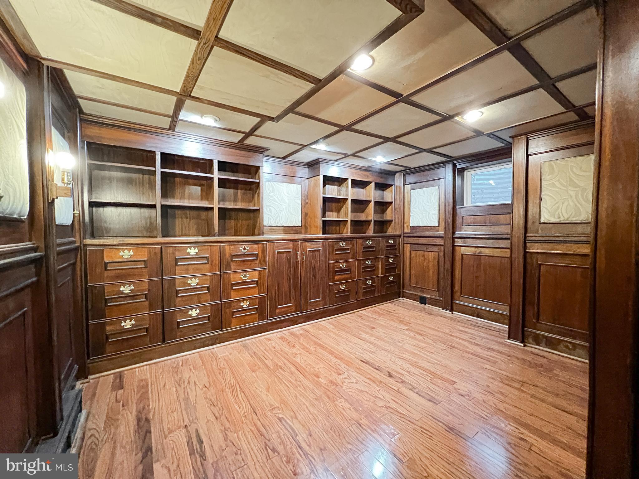 GLENMONT HEIGHTS - Residential Lease