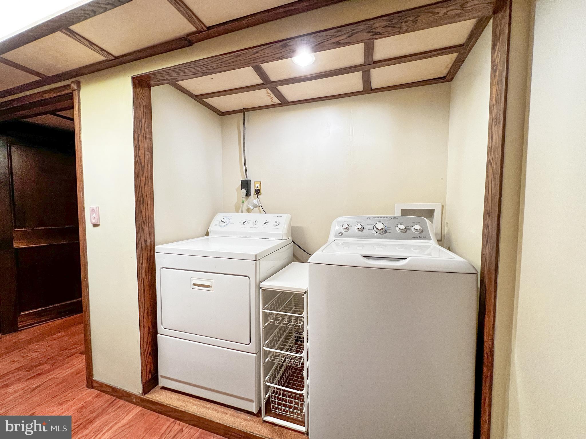 GLENMONT HEIGHTS - Residential Lease