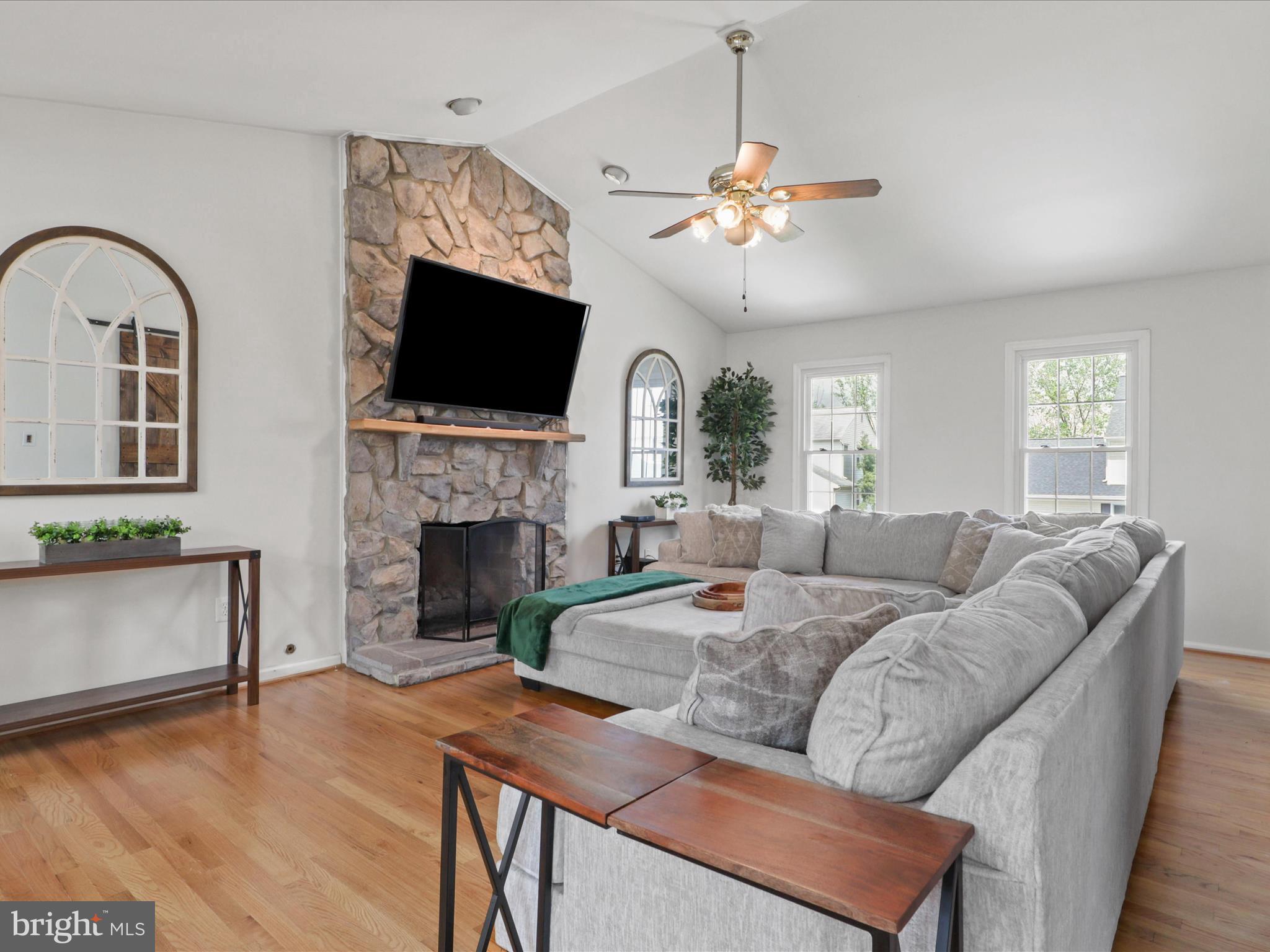 ENVIRONS - Residential Lease