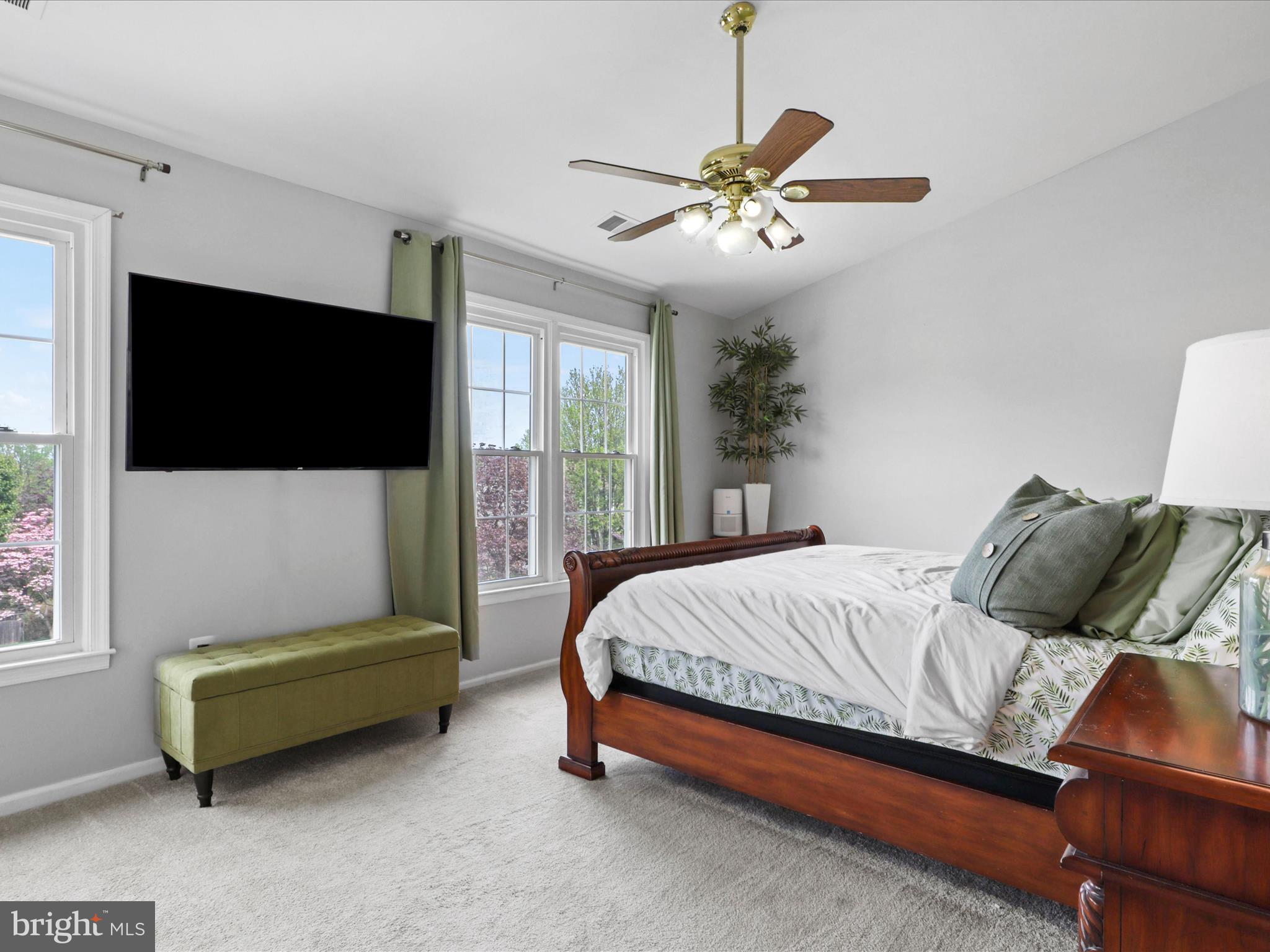 ENVIRONS - Residential Lease