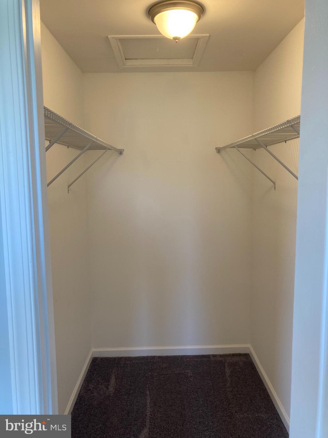 ABERDEEN HILLS - Residential Lease