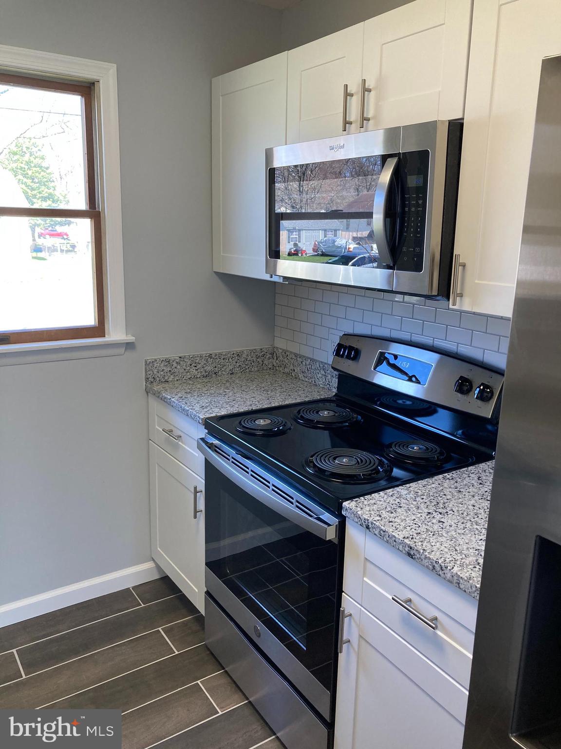 ABERDEEN HILLS - Residential Lease