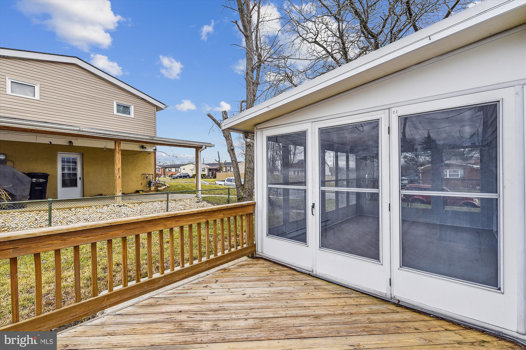 WINDSOR FARMS - Residential