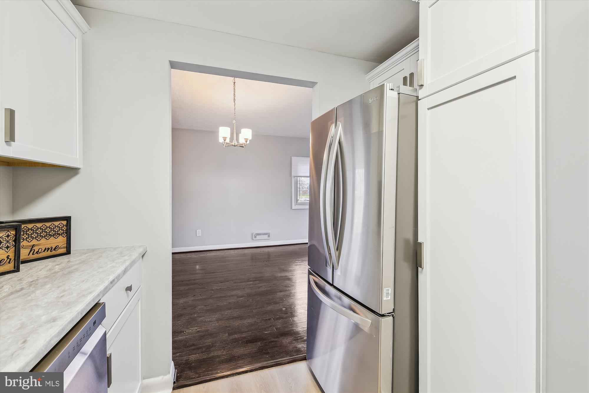 WINDSOR FARMS - Residential