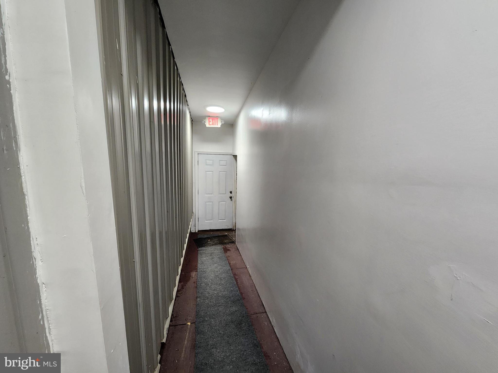 SANDTOWN-WINCHESTER - Commercial Sale