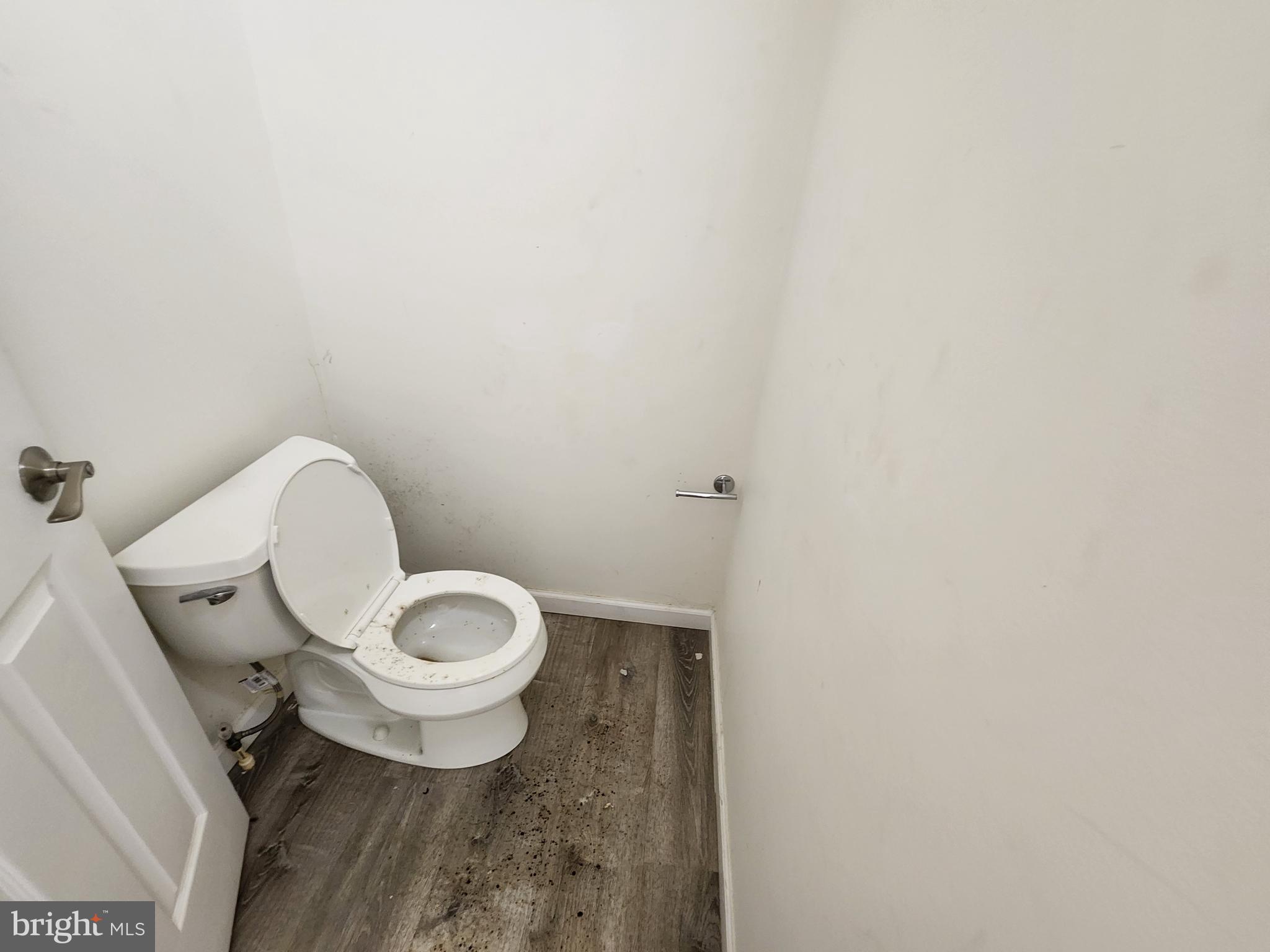 SANDTOWN-WINCHESTER - Commercial Sale