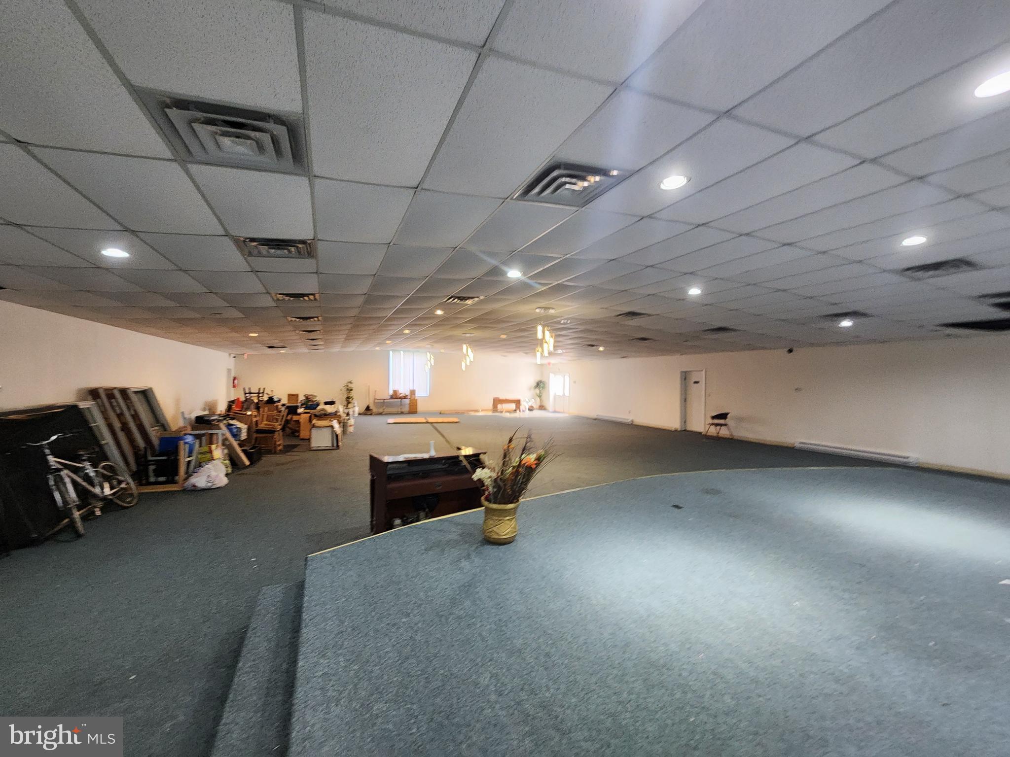 SANDTOWN-WINCHESTER - Commercial Sale