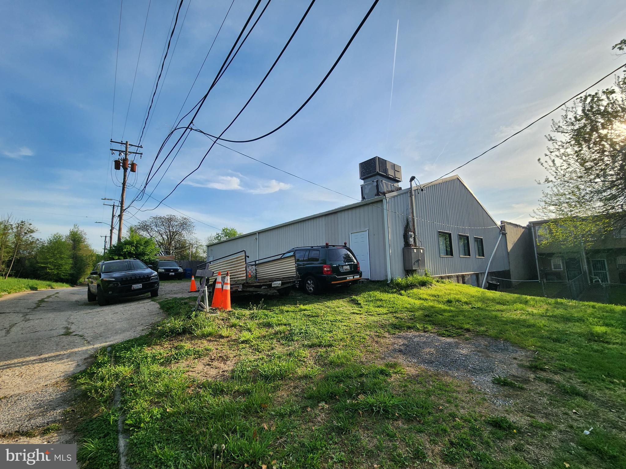 SANDTOWN-WINCHESTER - Commercial Sale