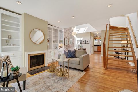 110 6TH STREET SE WASHINGTON DC 20003