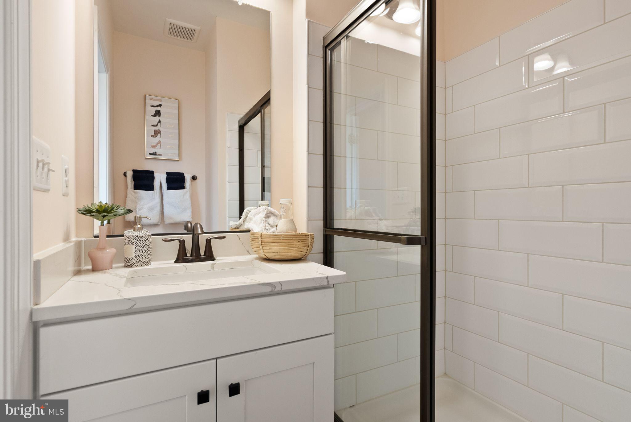 EFFINGHAM FARM - Residential