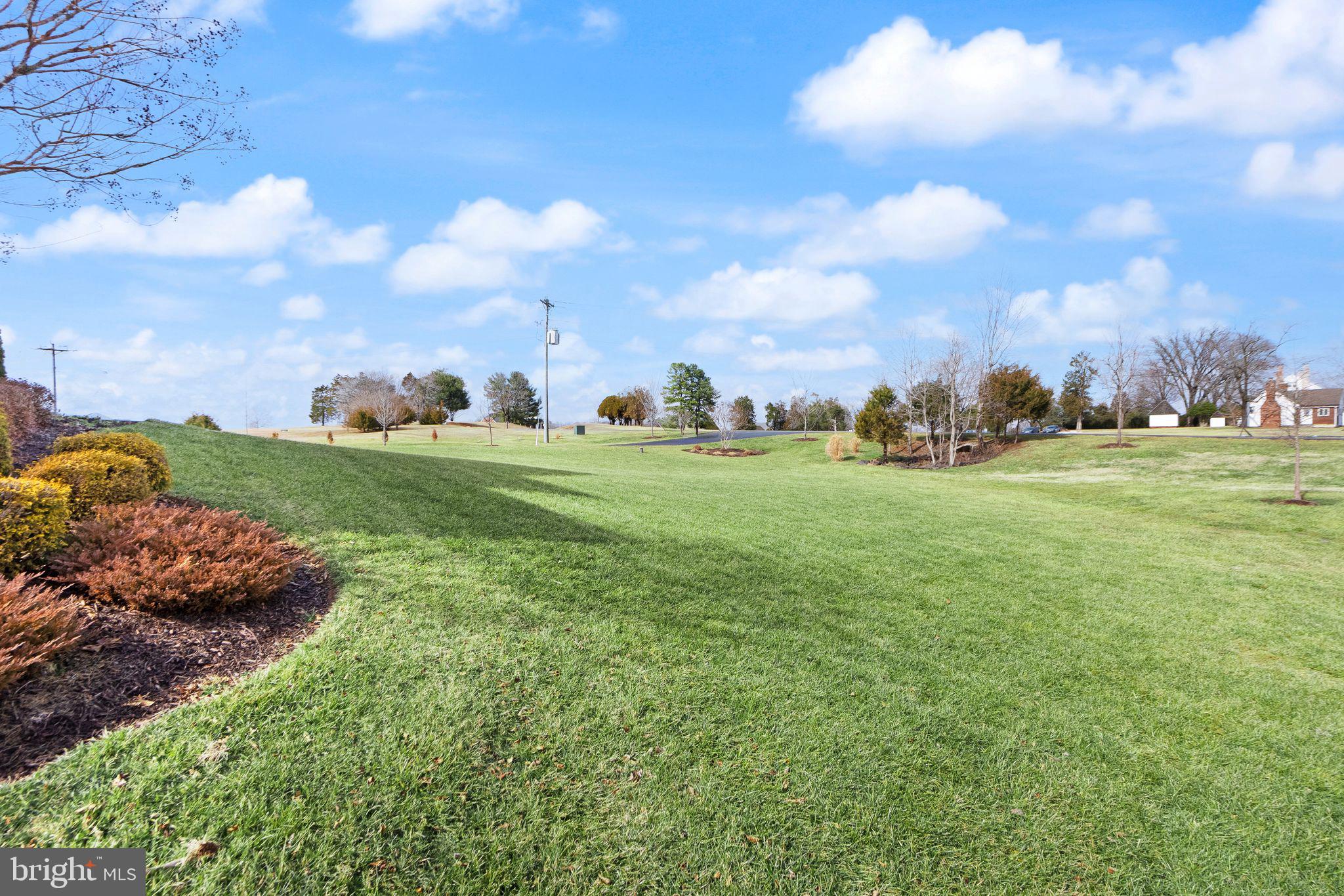 EFFINGHAM FARM - Residential