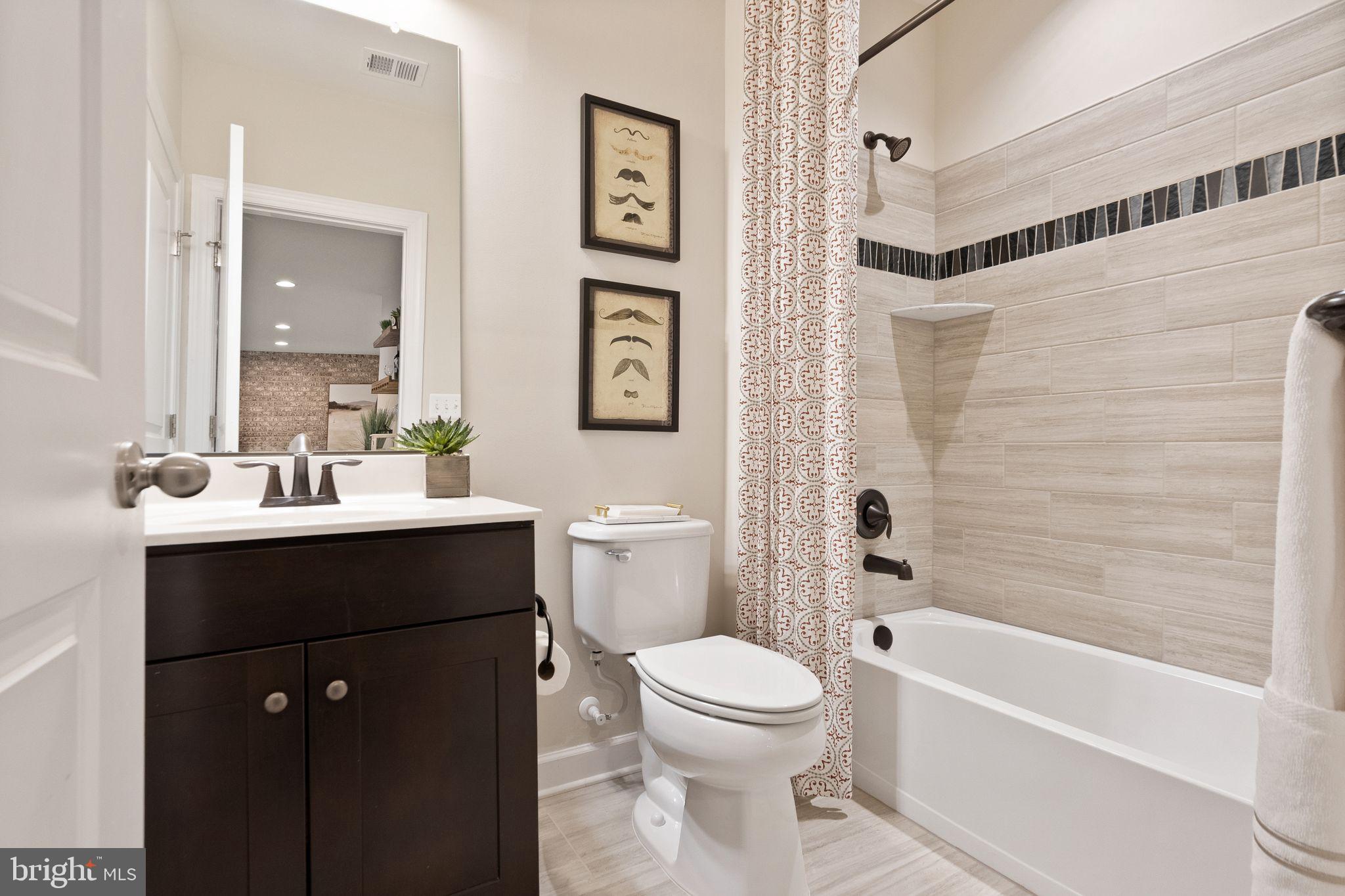 EFFINGHAM FARM - Residential