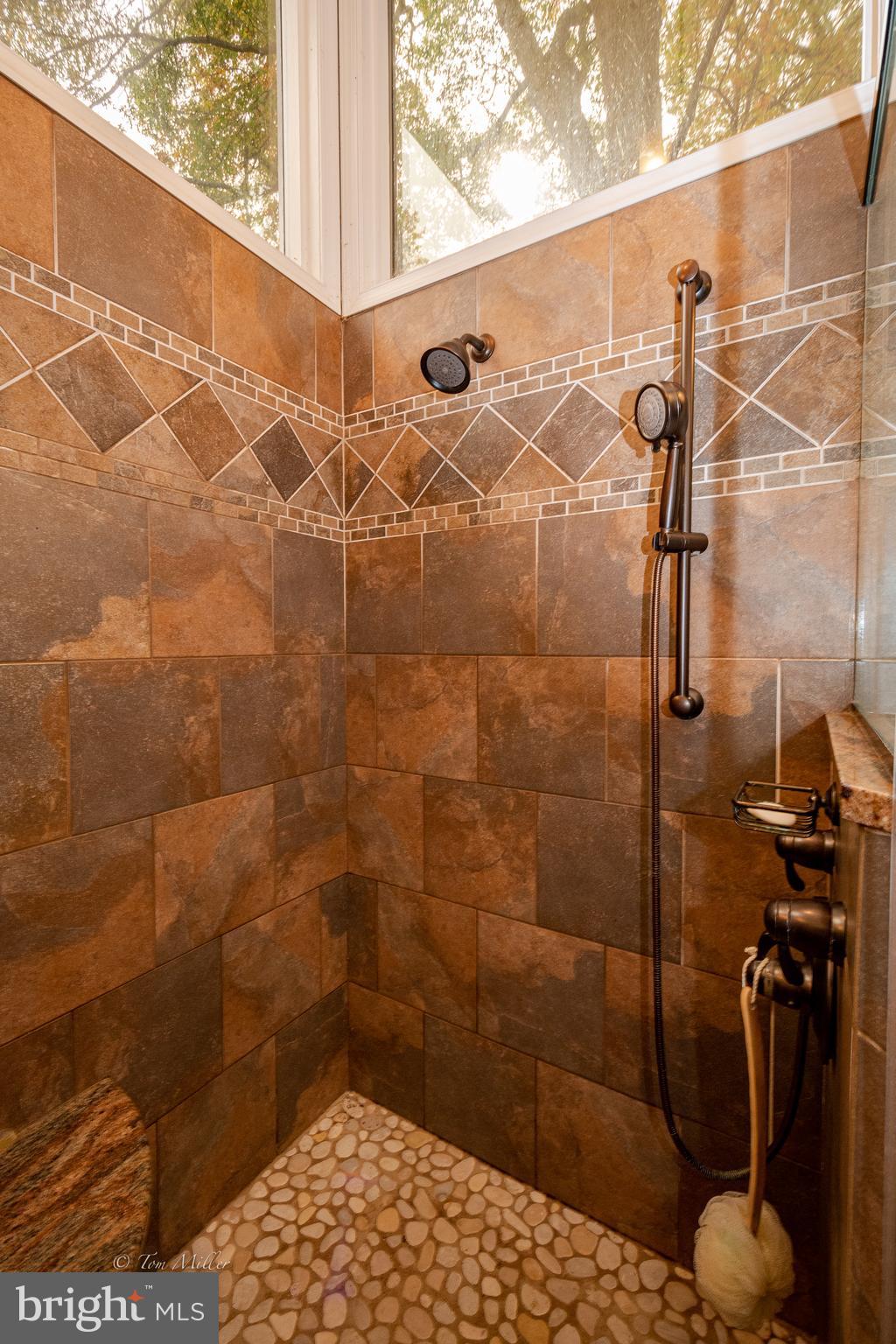 PARKTON - Residential