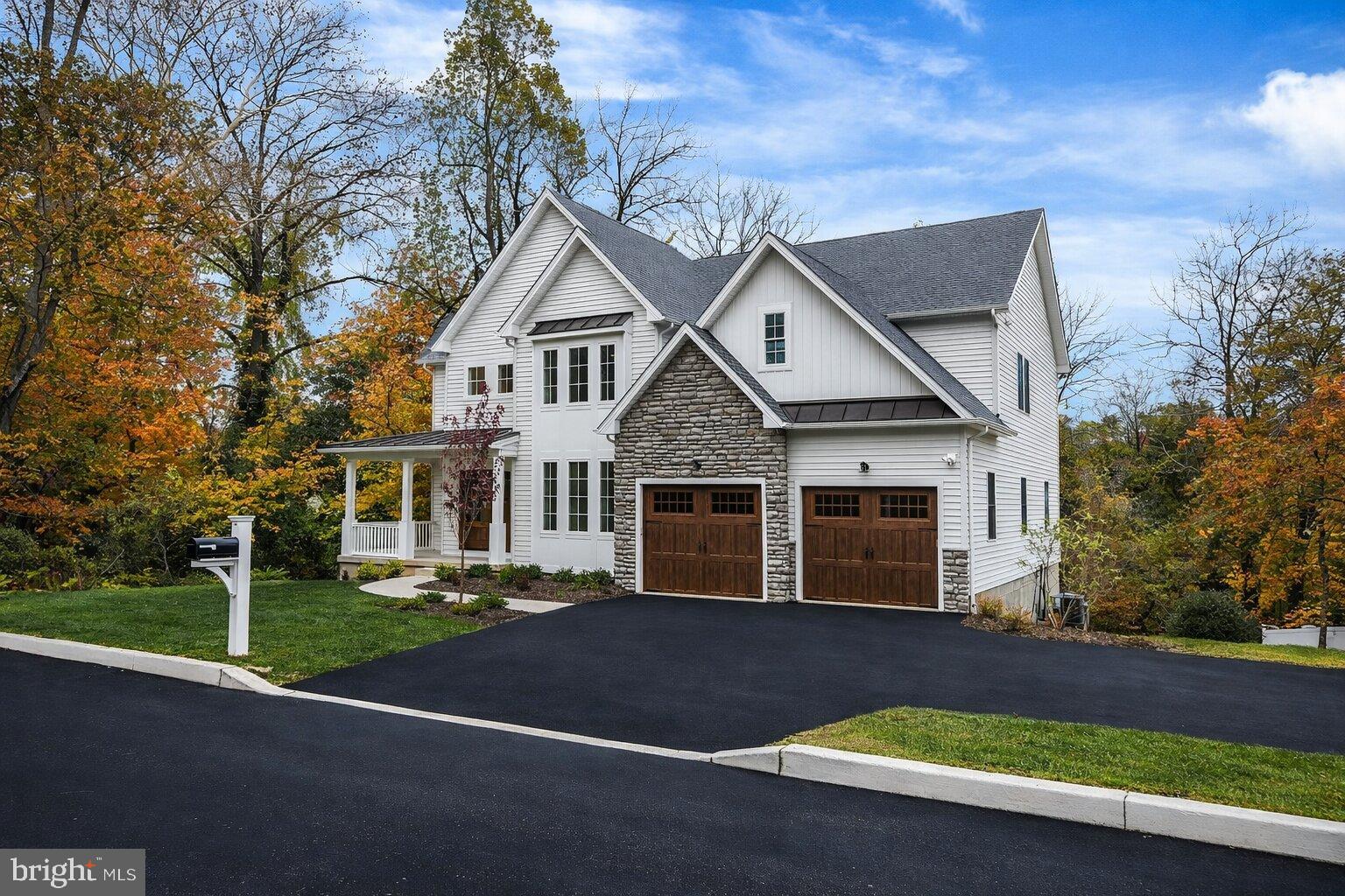 BLUE BELL - Residential