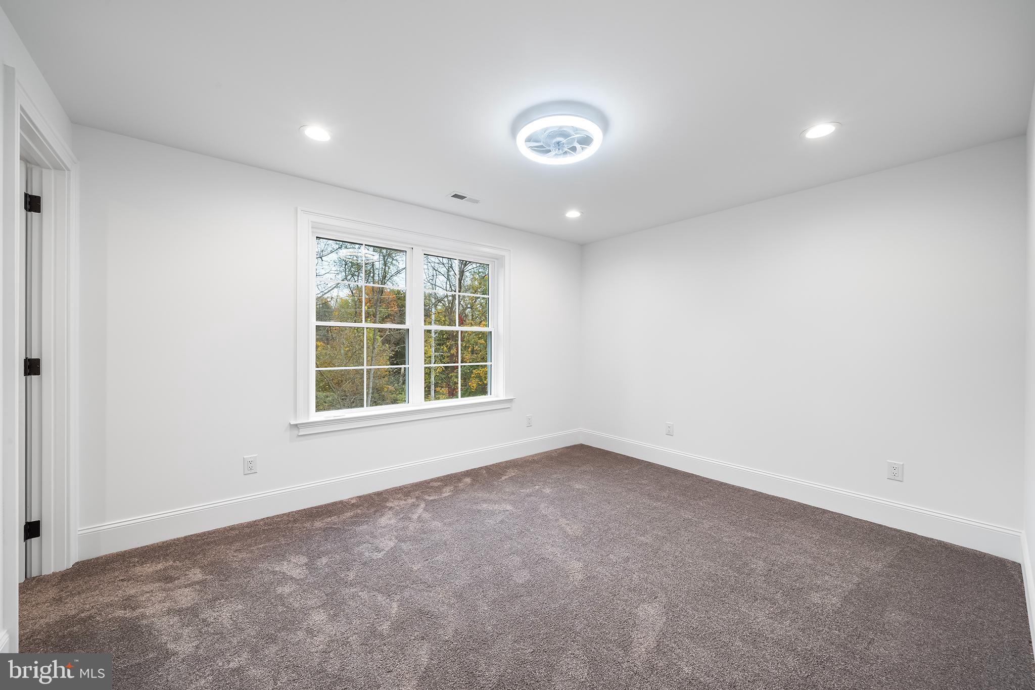 BLUE BELL - Residential