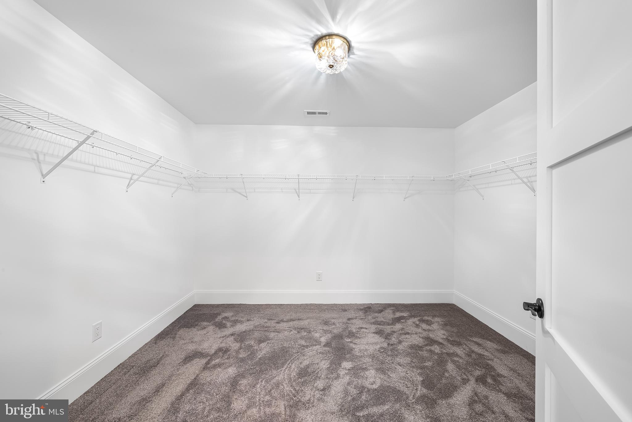 BLUE BELL - Residential