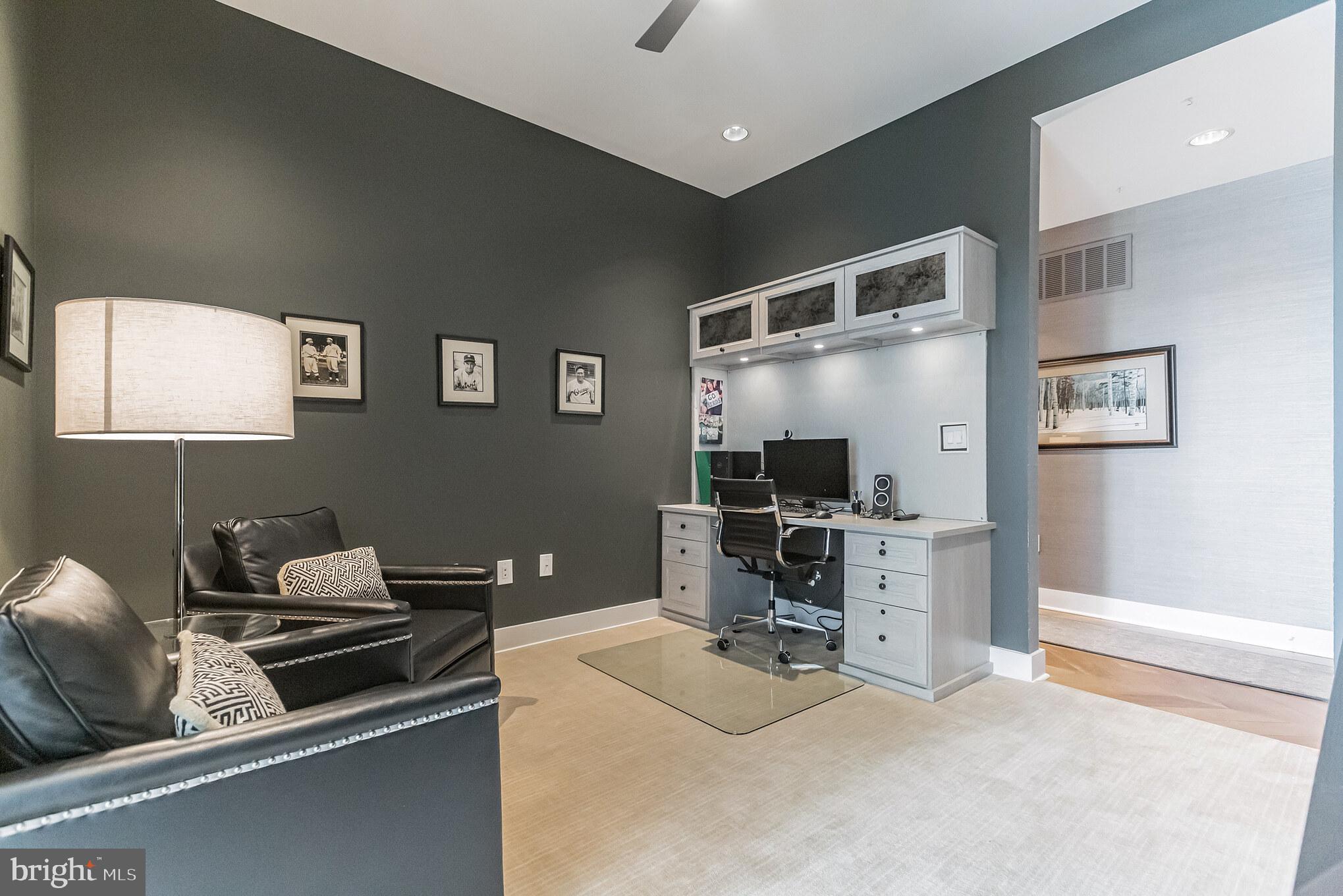 WASHINGTON SQ WEST - Residential