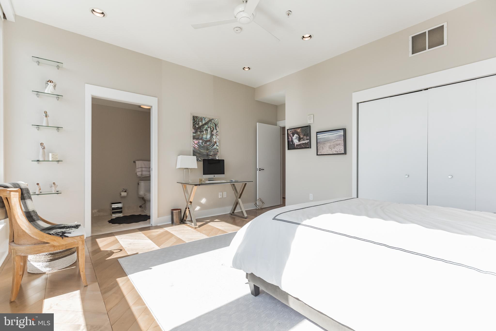 WASHINGTON SQ WEST - Residential