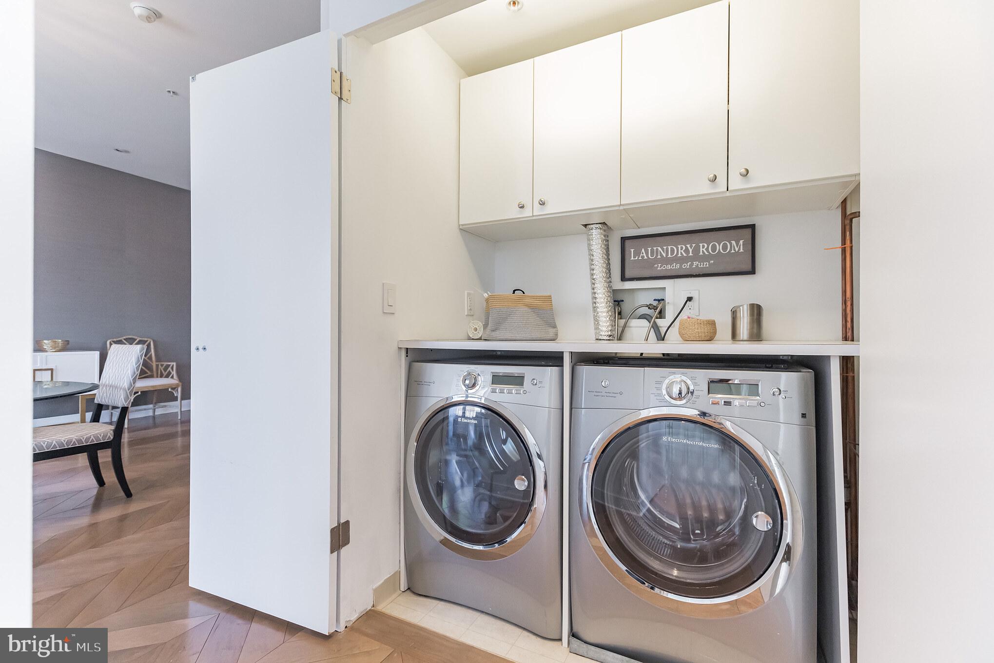 WASHINGTON SQ WEST - Residential