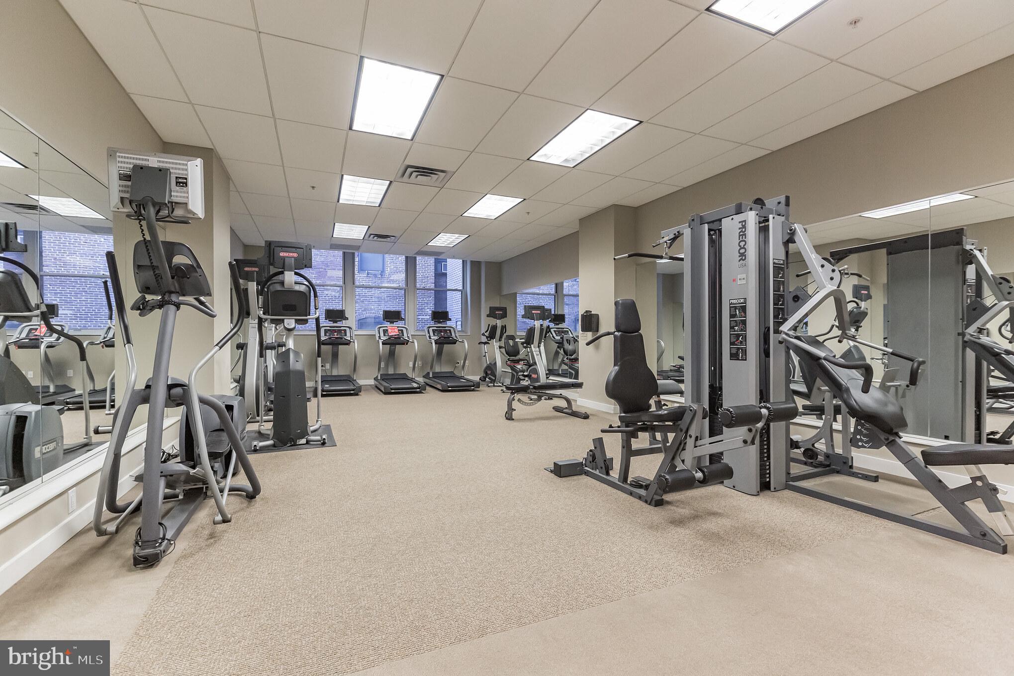 WASHINGTON SQ WEST - Residential