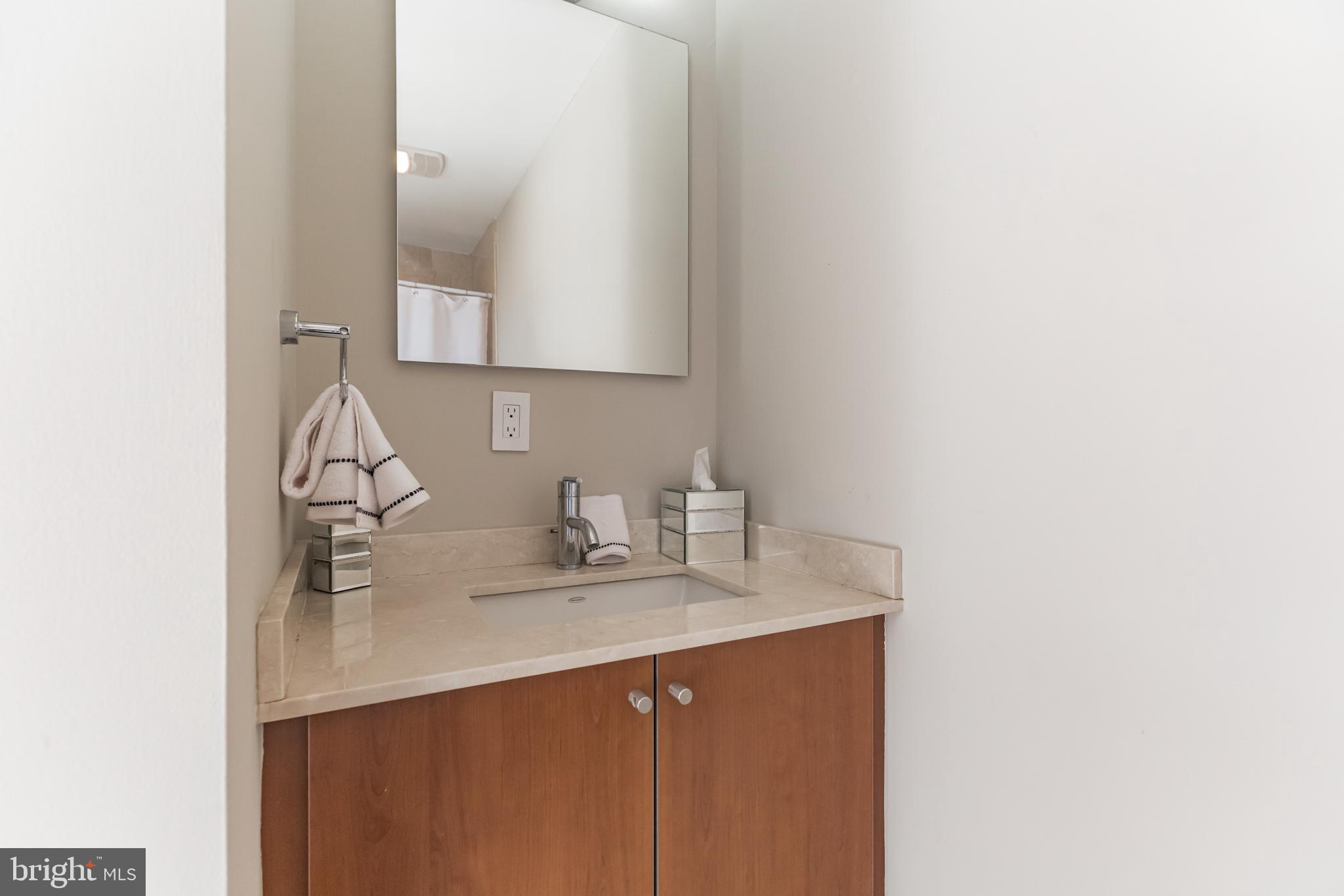 WASHINGTON SQ WEST - Residential