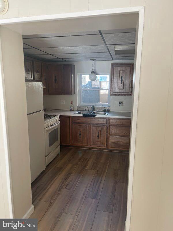 PASSYUNK SQUARE - Residential Lease