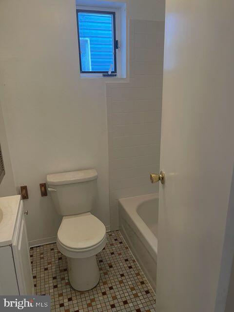 PASSYUNK SQUARE - Residential Lease