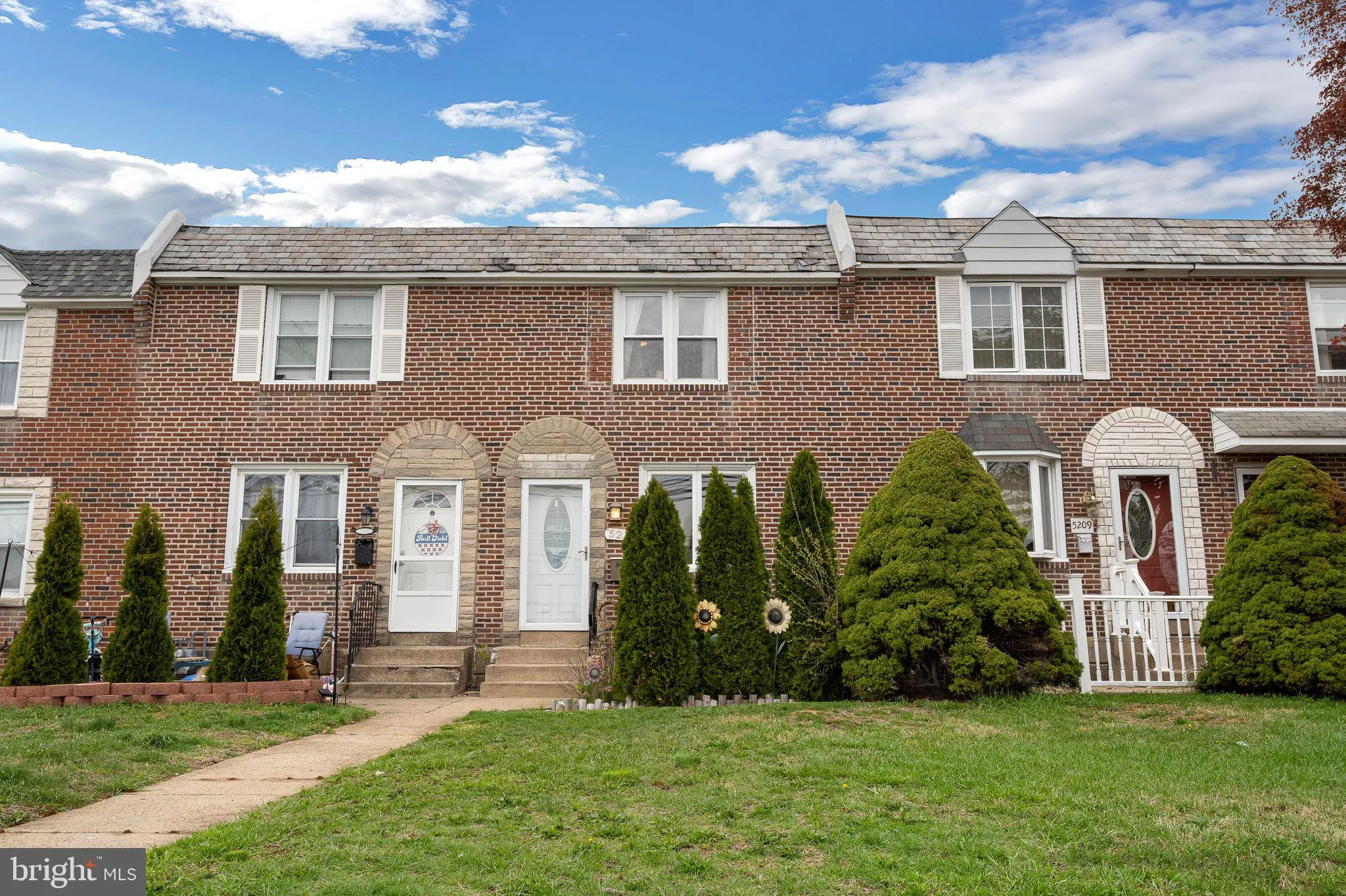 Clifton Heights, Pennsylvania 19018, United States, 3 Bedrooms Bedrooms, ,1 BathroomBathrooms,Residential,Pending,109734