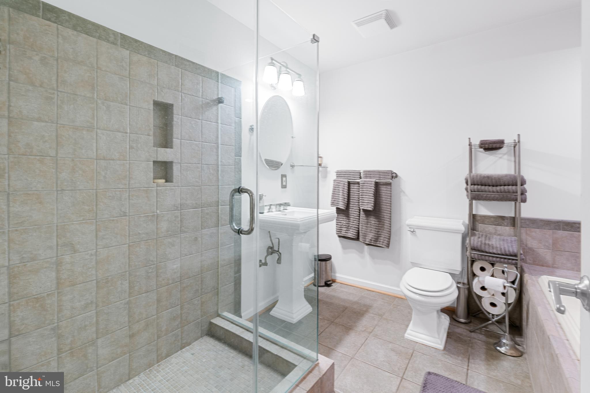 SPRING RIDGE - Residential